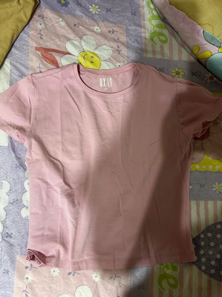 Local T-shirts, size XL / 42 / 14, photo 3