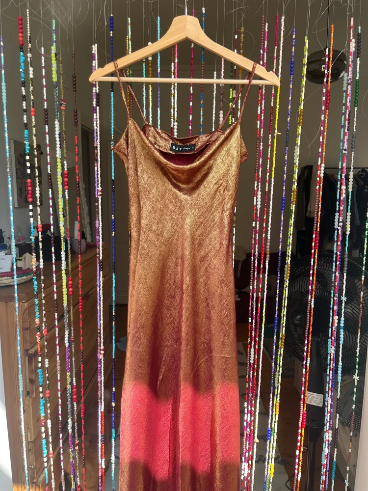 Midi Dresses