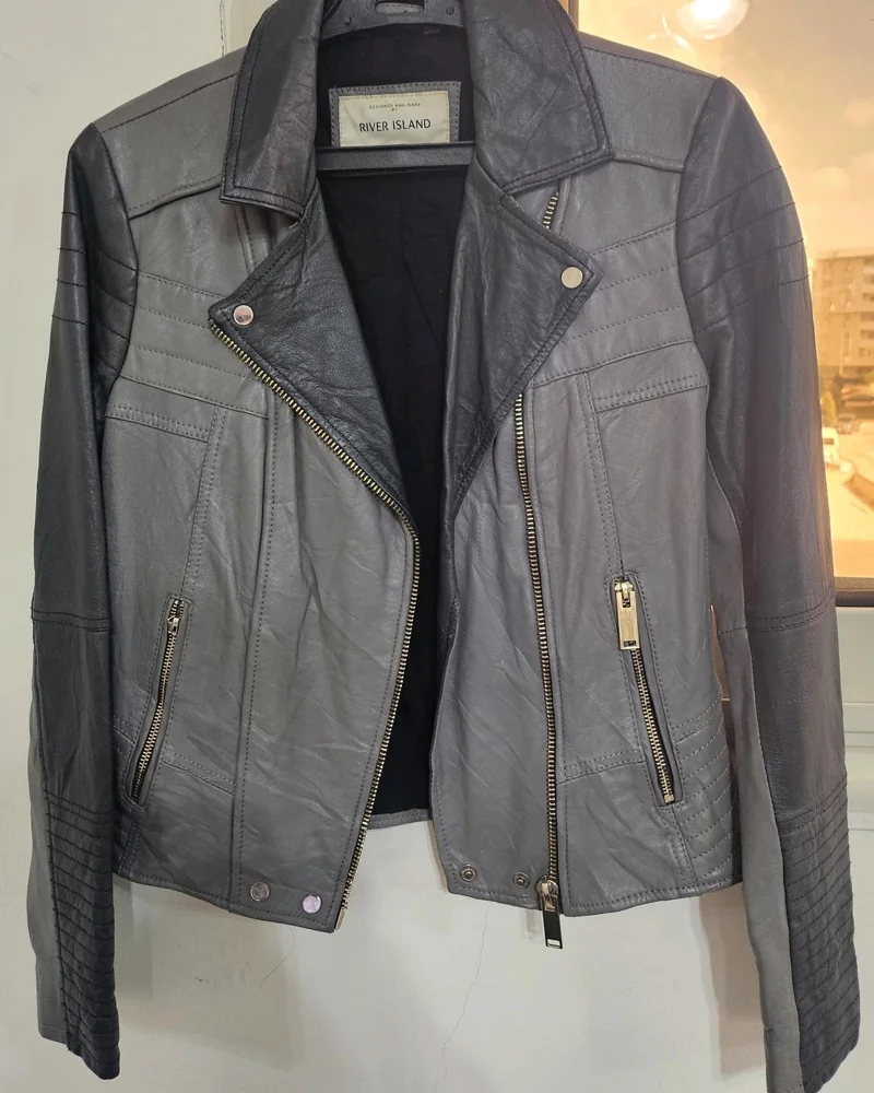 River Island جواكت