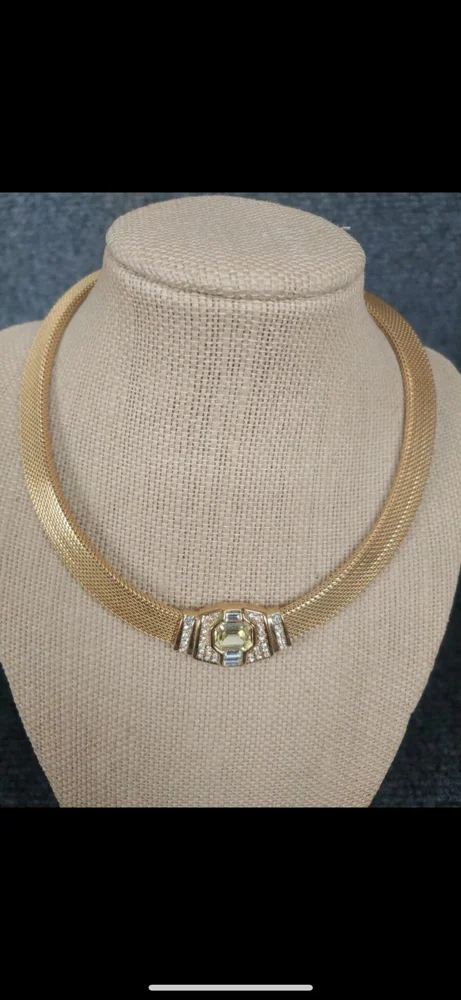 Dior سلاسل