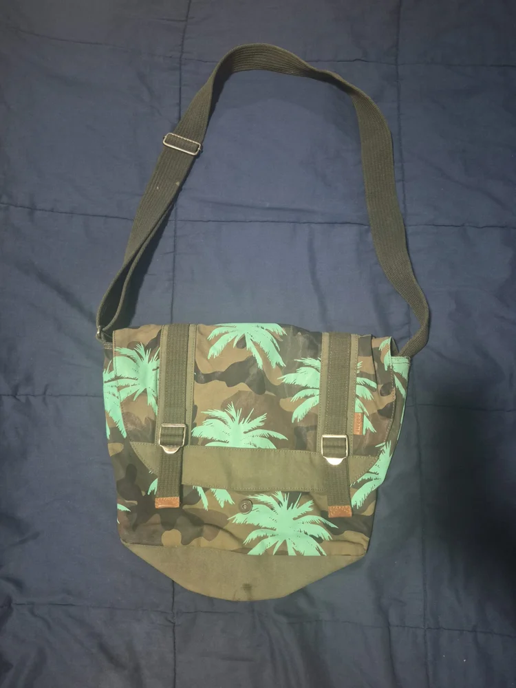 Esprit Cross-Body Bag
