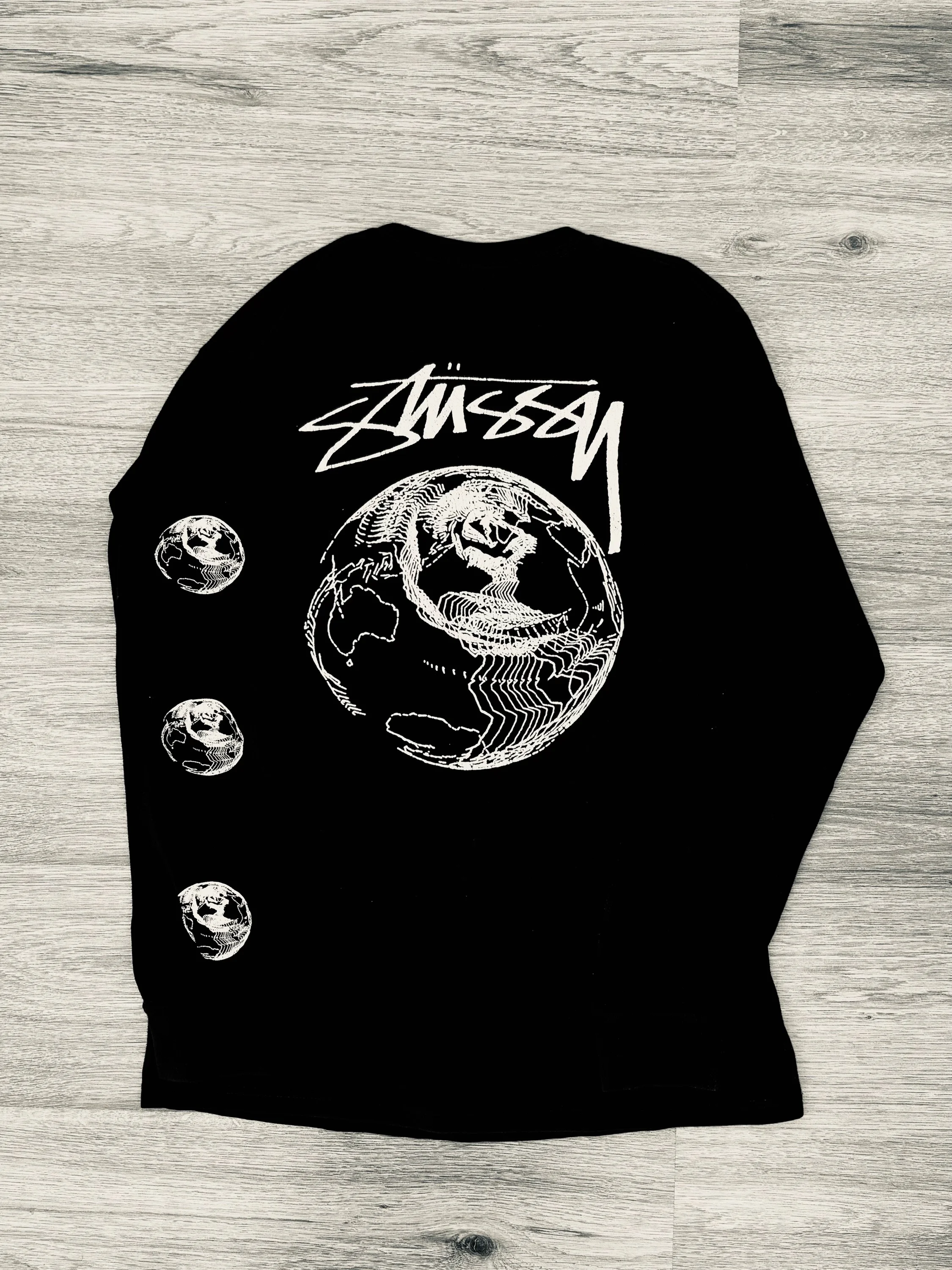 Stüssy T-shirts, size M, photo 1