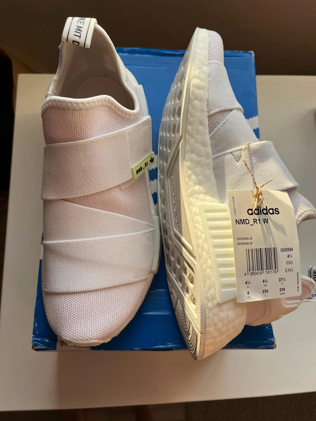 adidas Sneakers, size 37.5, photo 1