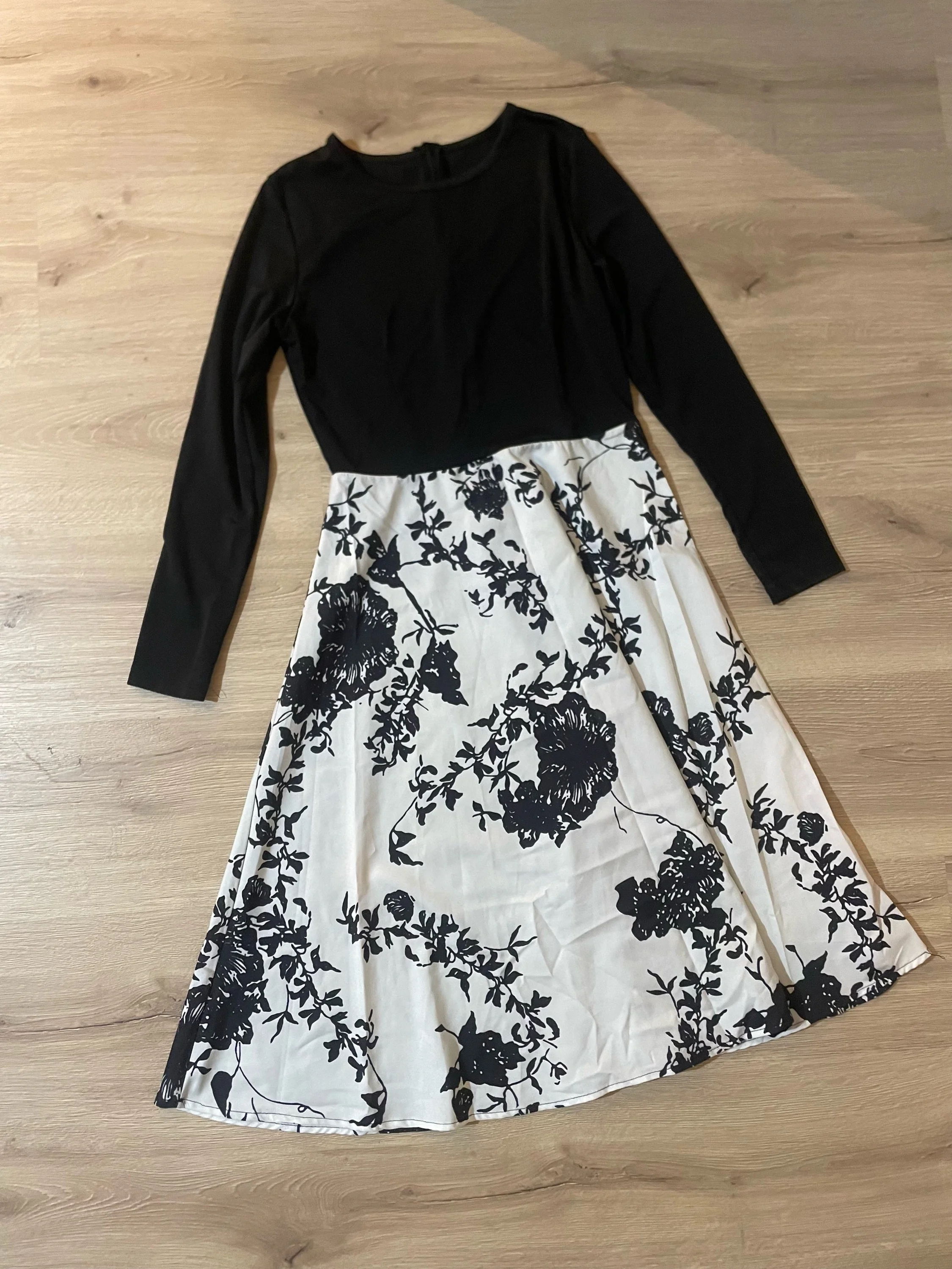 Shein Midi Dresses, size M / 38 / 10, photo 1