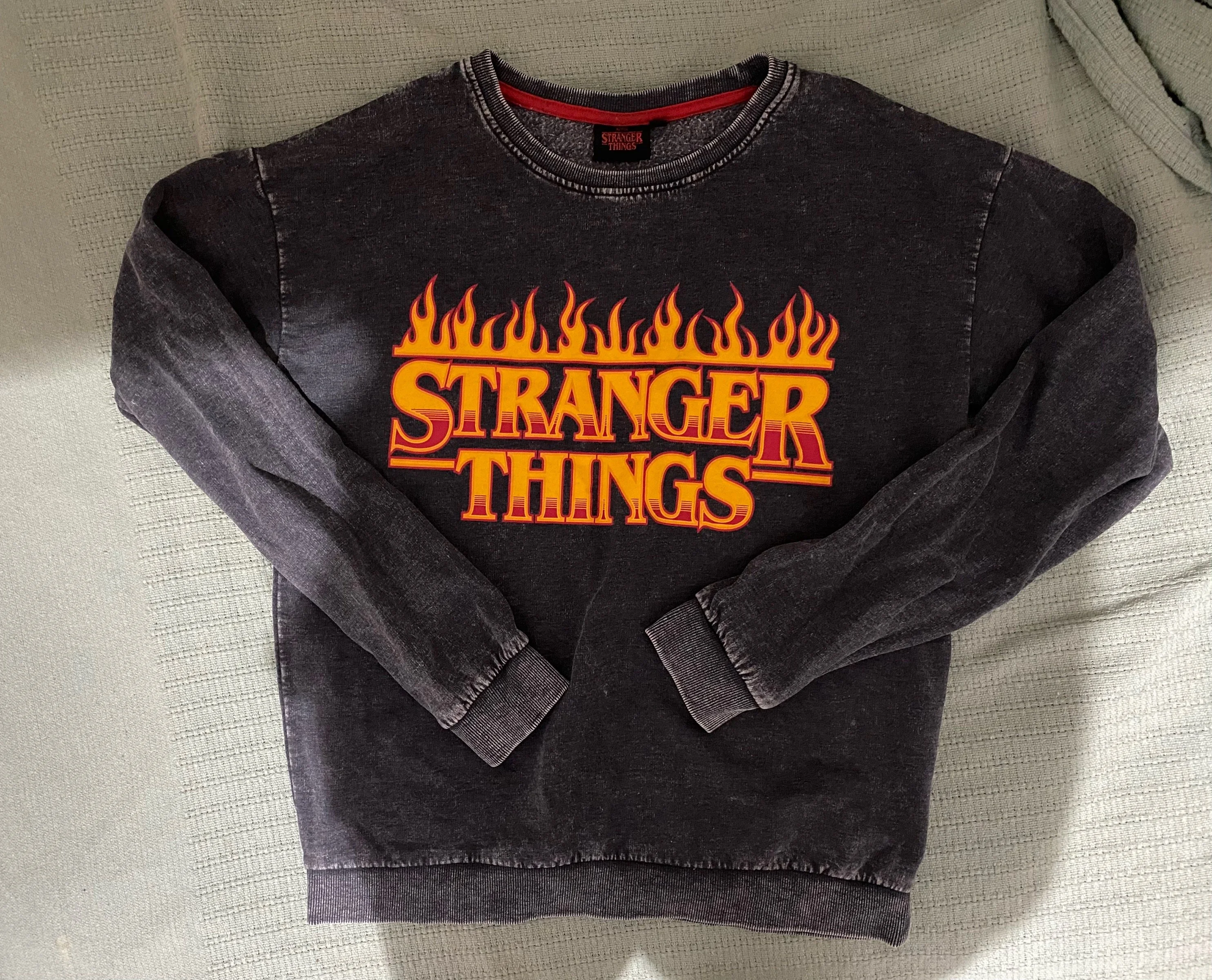 Stranger Things Sweatshirts, size XS, photo 1