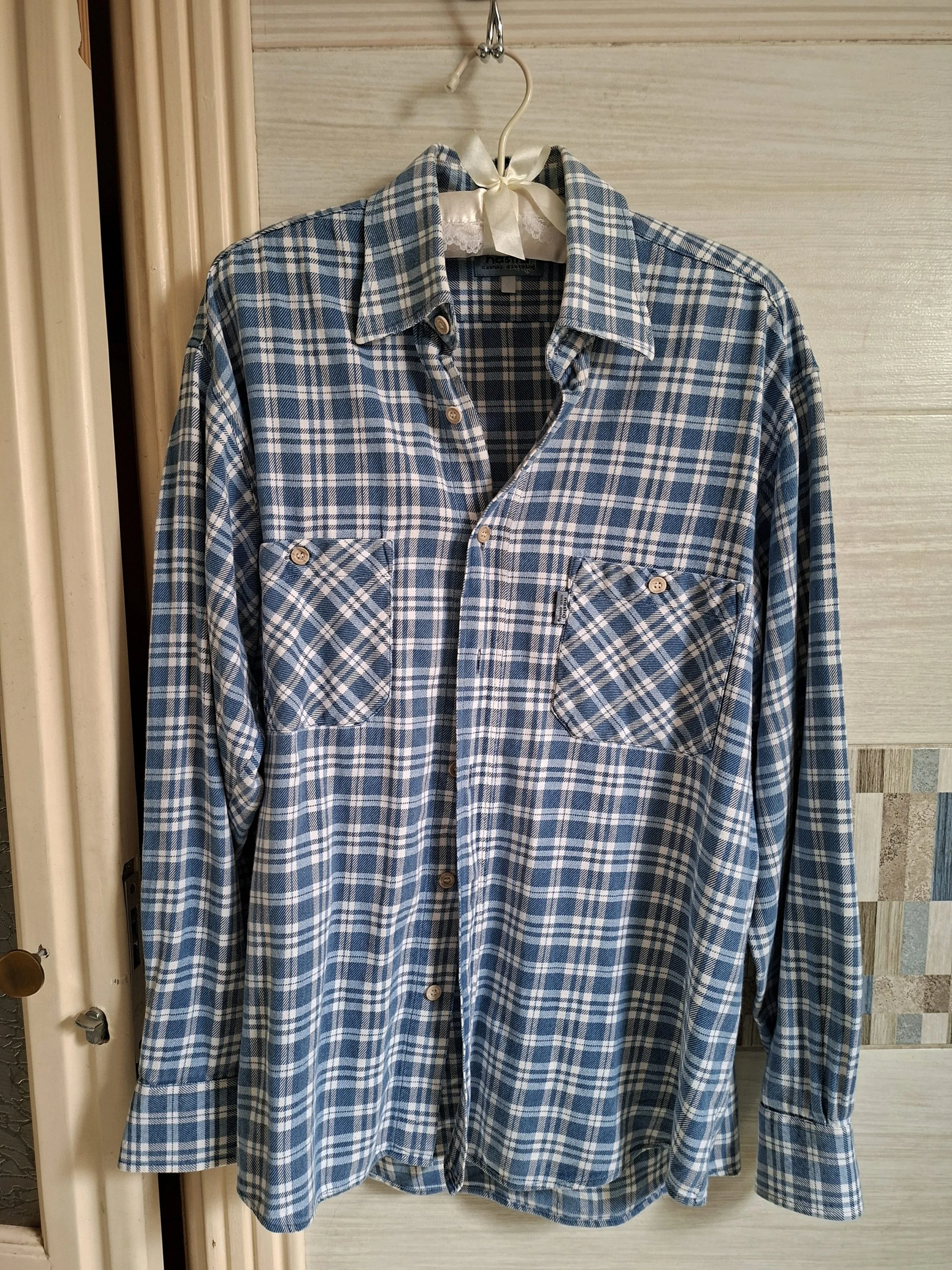 Long Sleeve Shirts, size L, photo 1