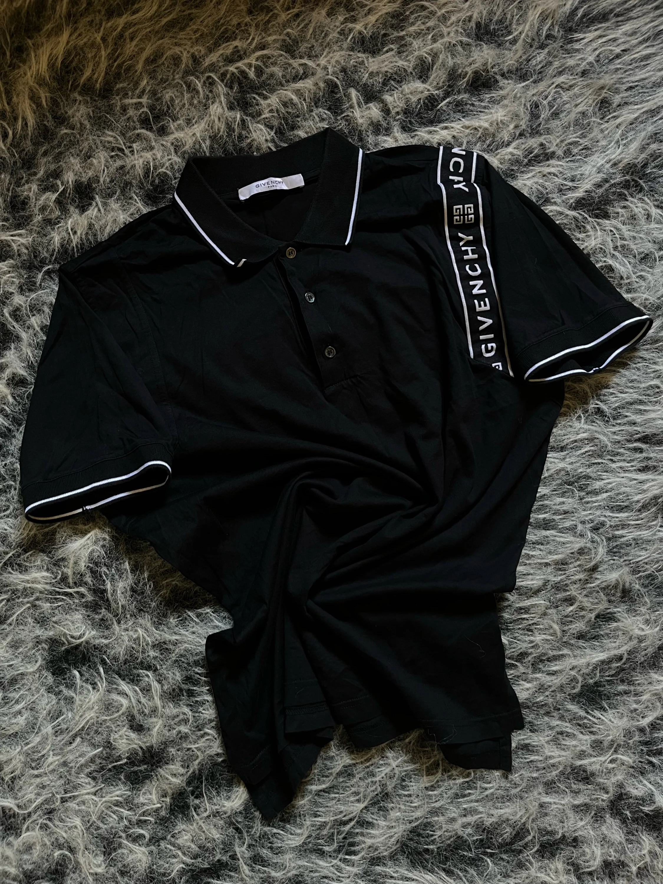 Givenchy Polo Shirts, size M, photo 1