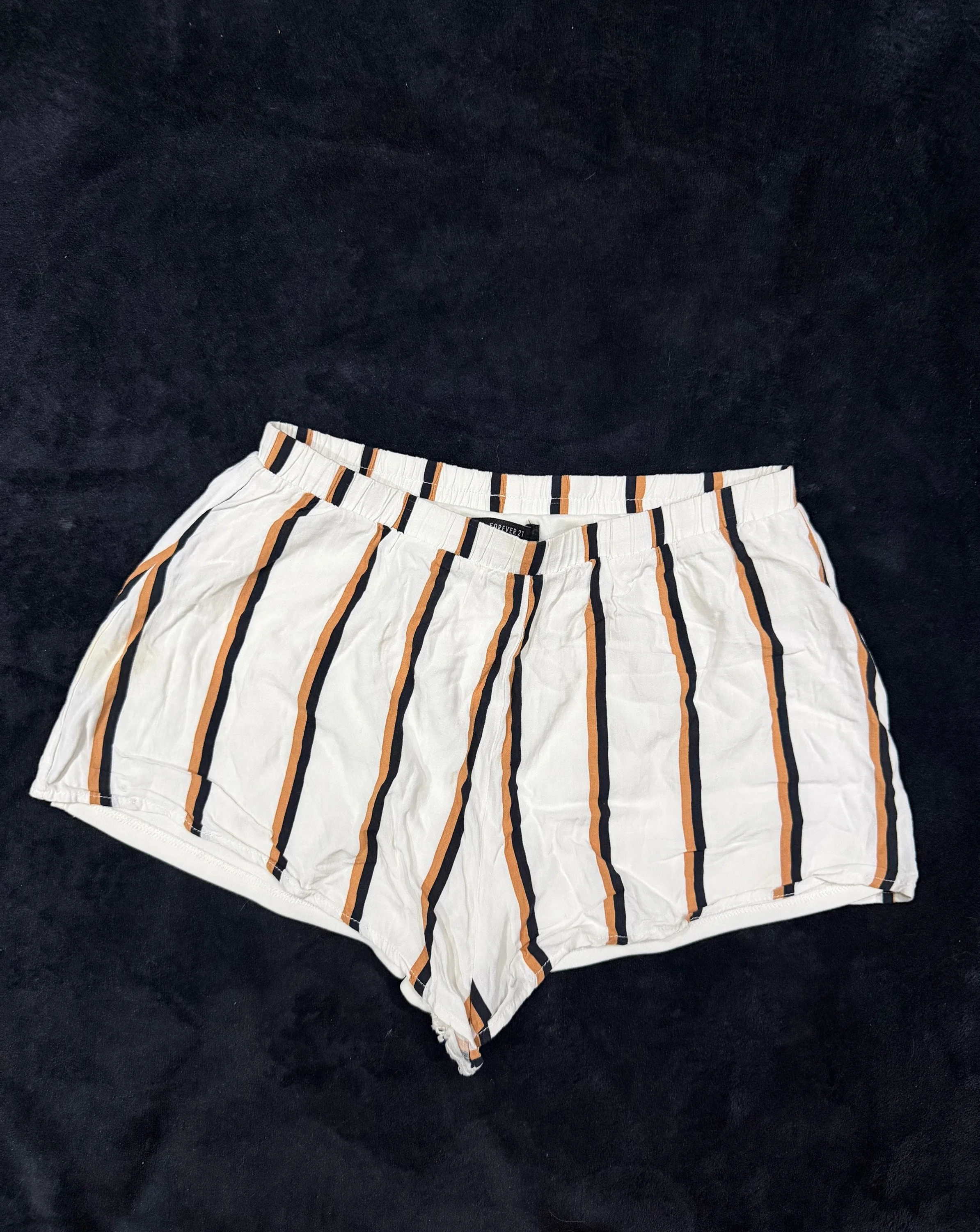 Forever 21 Shorts, size S / 36 / 8, photo 1