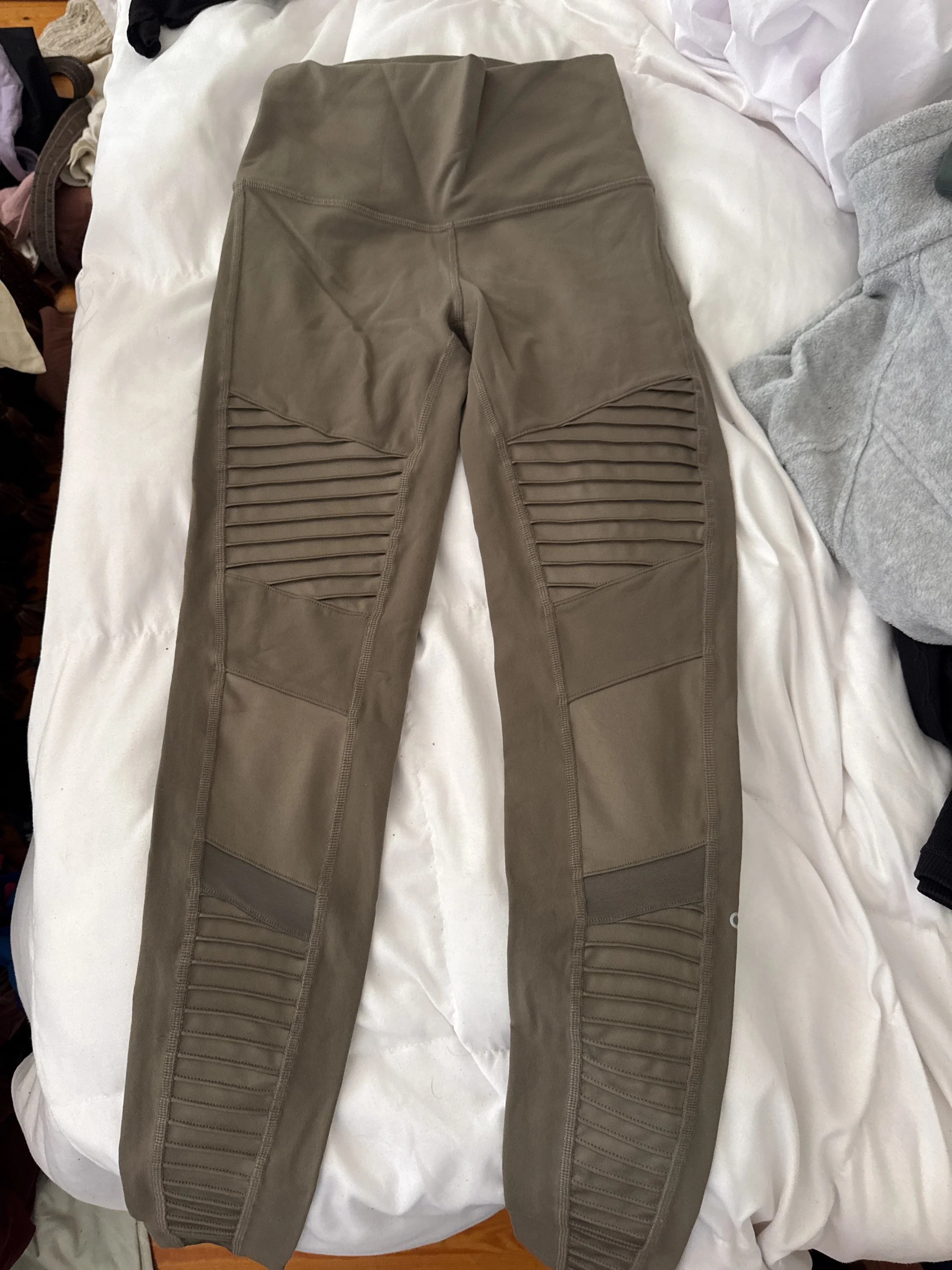 Alo Yoga Leggings, size S / 36 / 8, photo 1