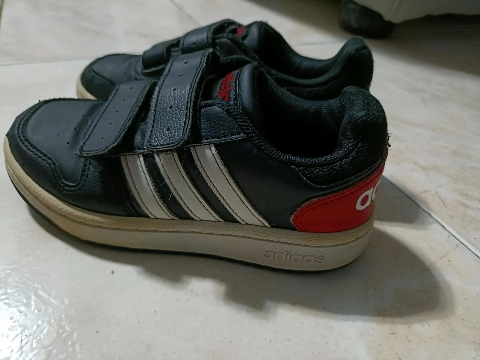 adidas Shoes, size 7y, photo 1