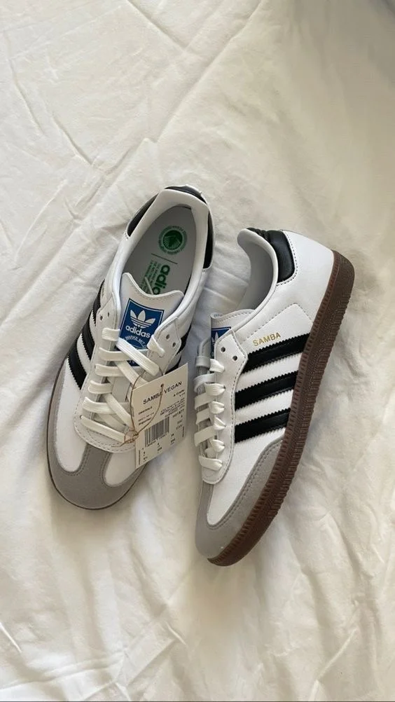 adidas Sneakers, size 40, photo 1