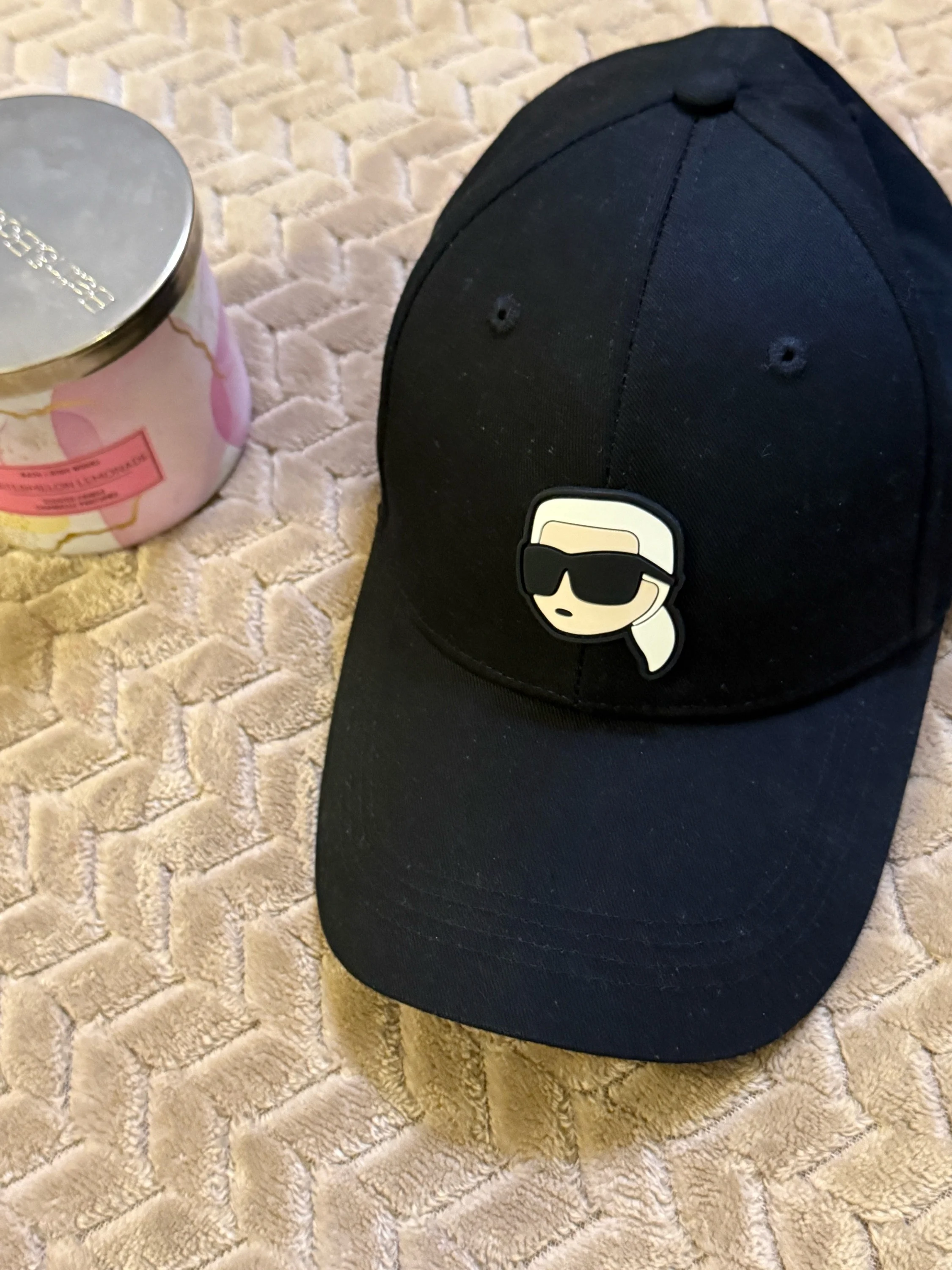 Karl Lagerfeld Hats & Caps, size One size, photo 1