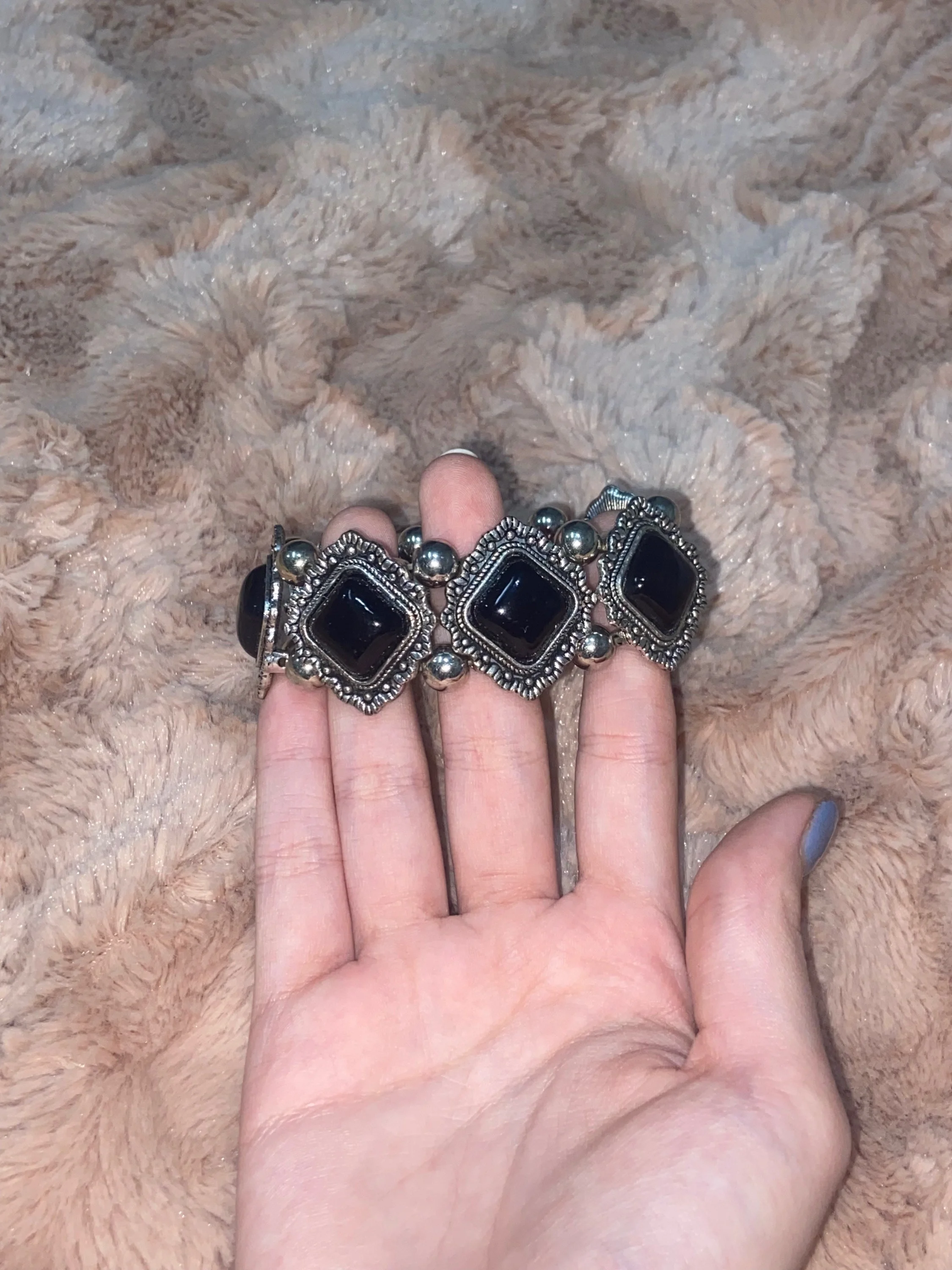 Bracelets, size Other, photo 1