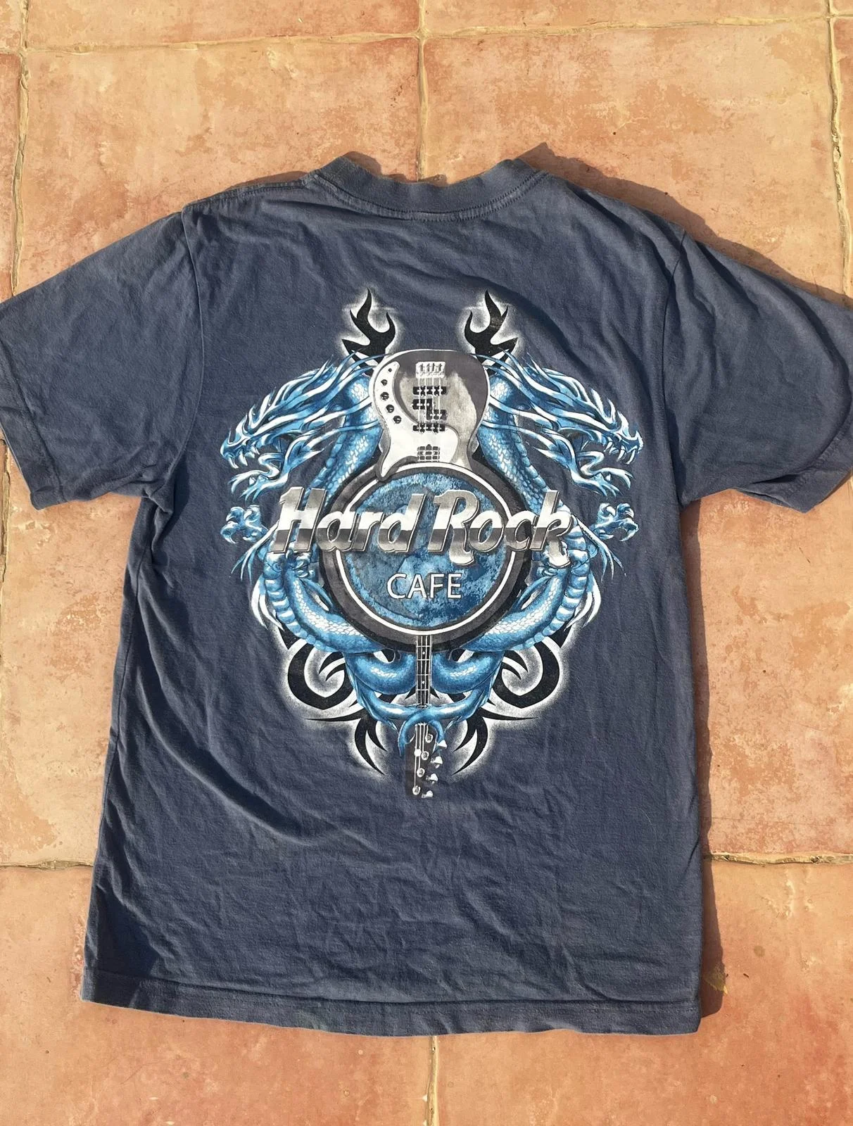 Hard Rock Café T-shirts, size M, photo 1