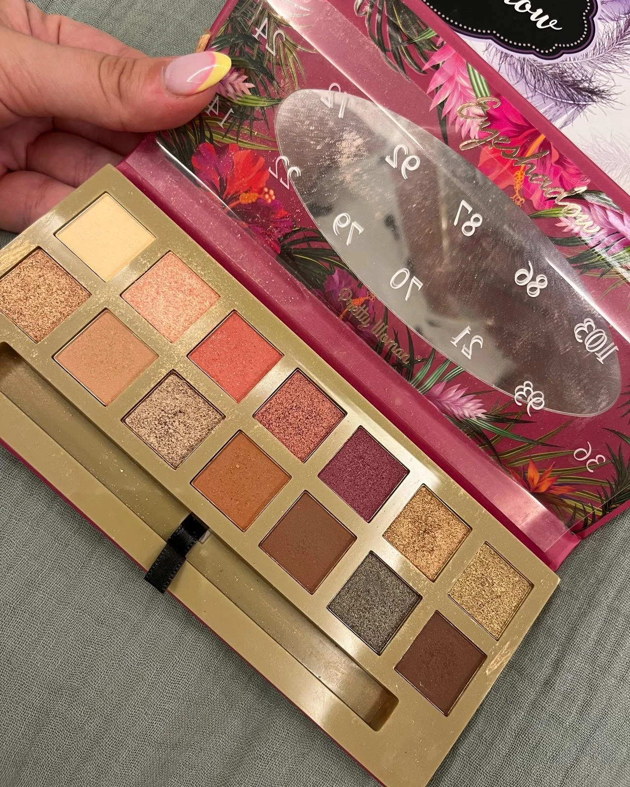 Makeup, size No Size, photo 1