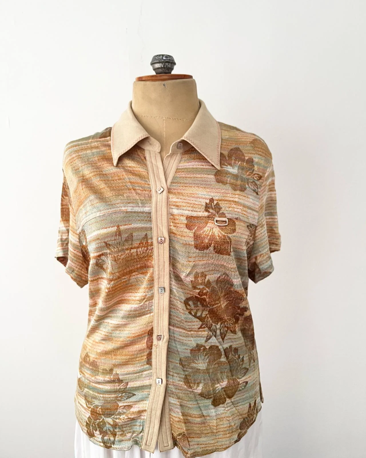 Shirts, size L / 40 / 12, photo 1