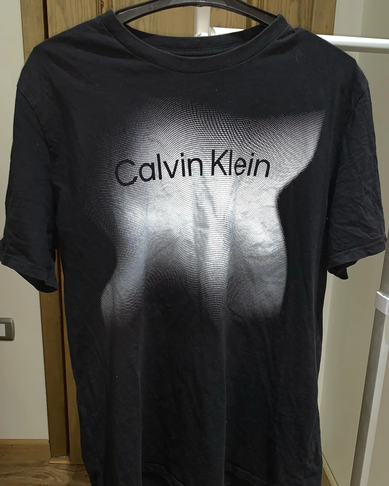 Calvin Klein T-shirts, size M, photo 1