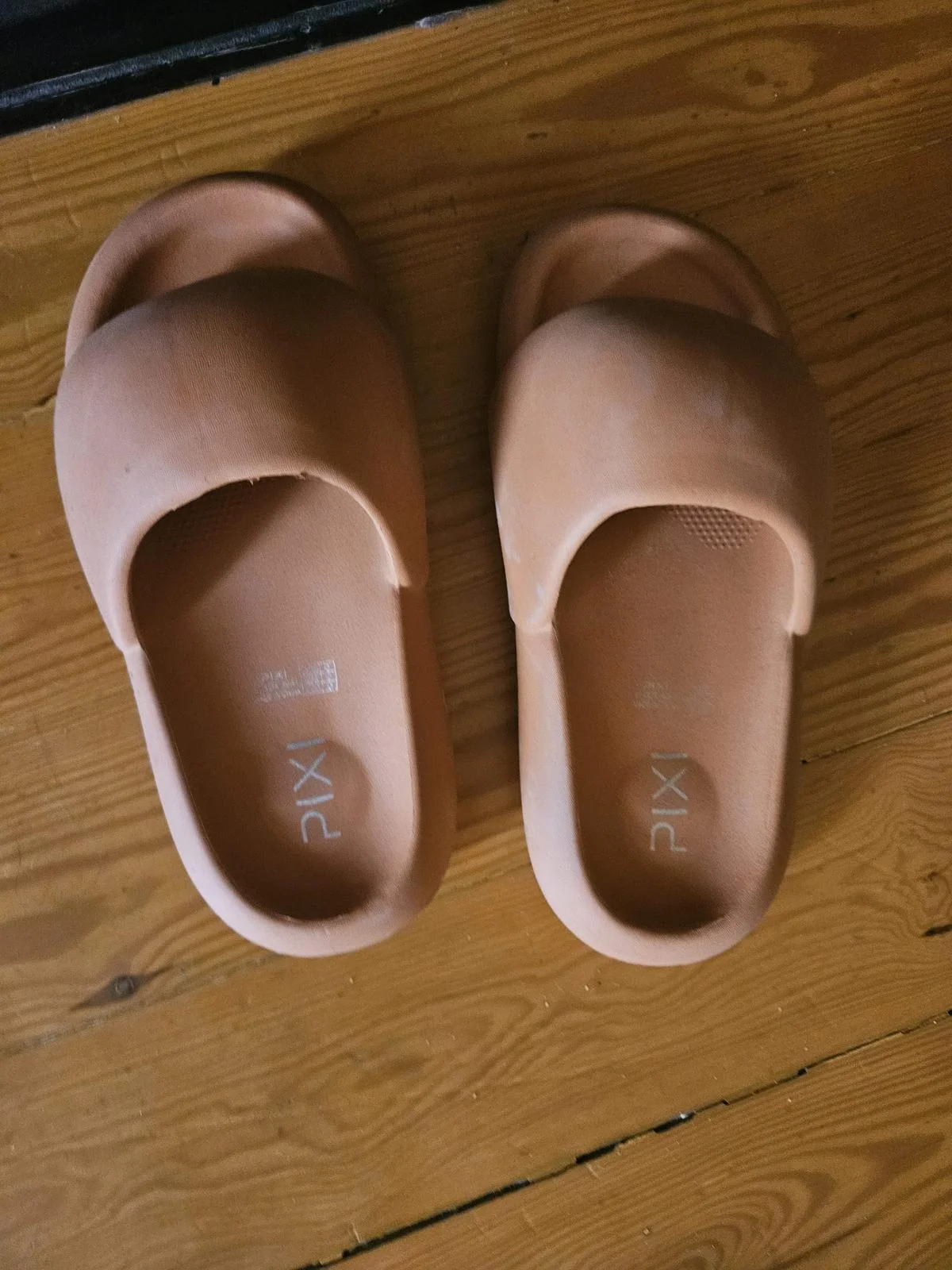 Pixi Flip-flops, size 40, photo 1