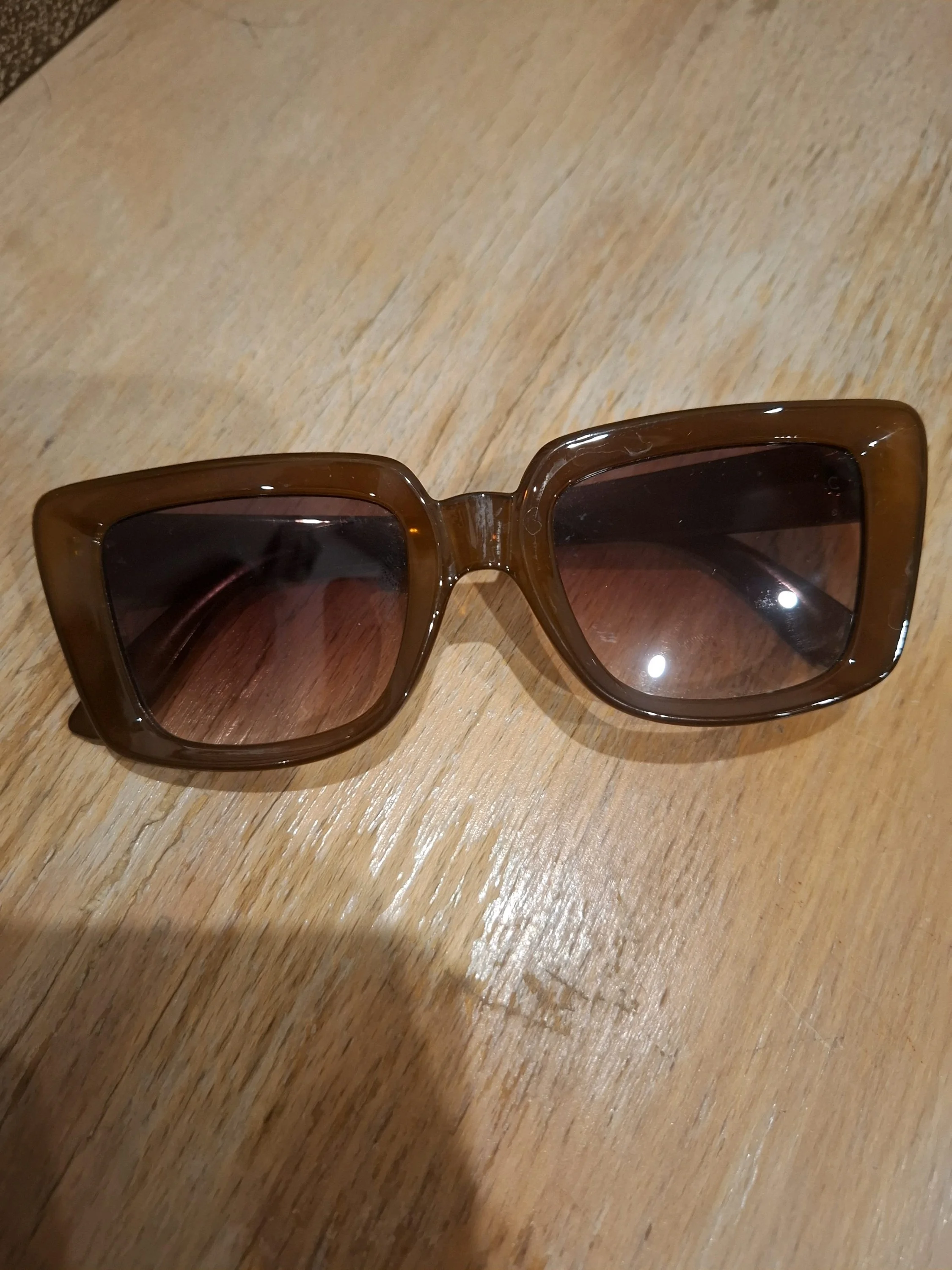 Marks & Spencer Sunglasses, size Other, photo 1