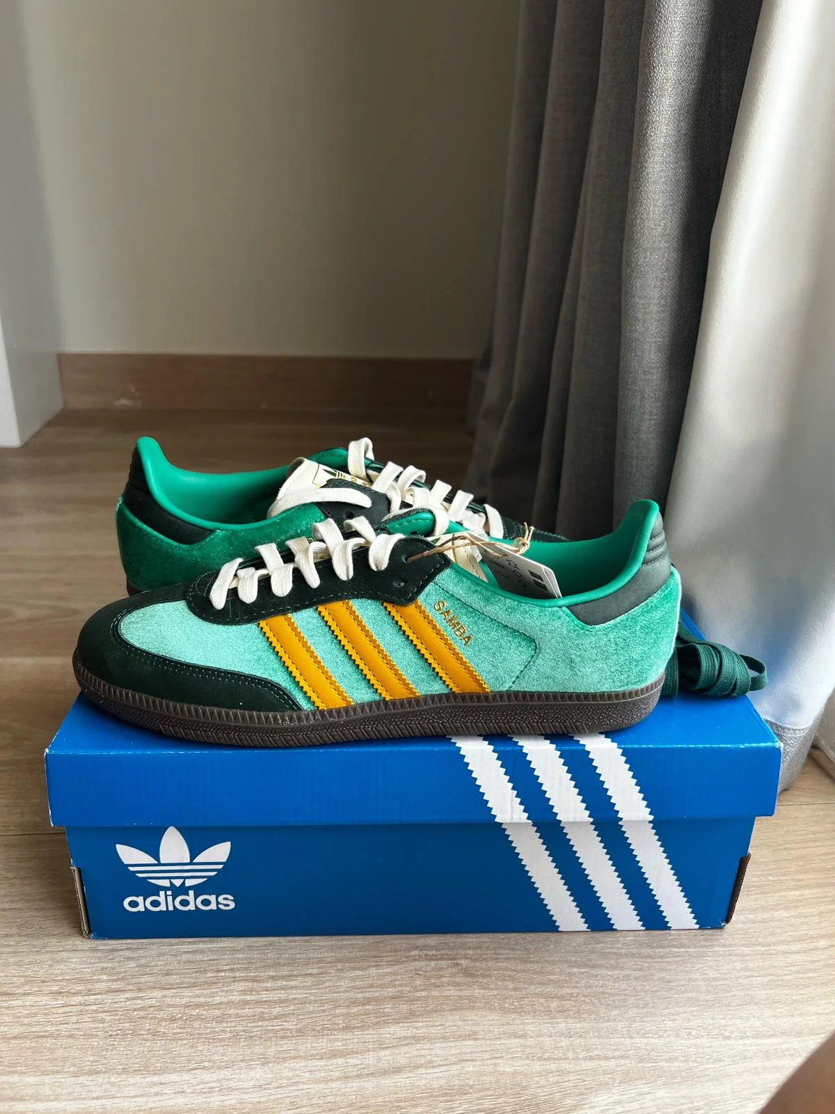 adidas Originals Sneakers, size 40.5, photo 1