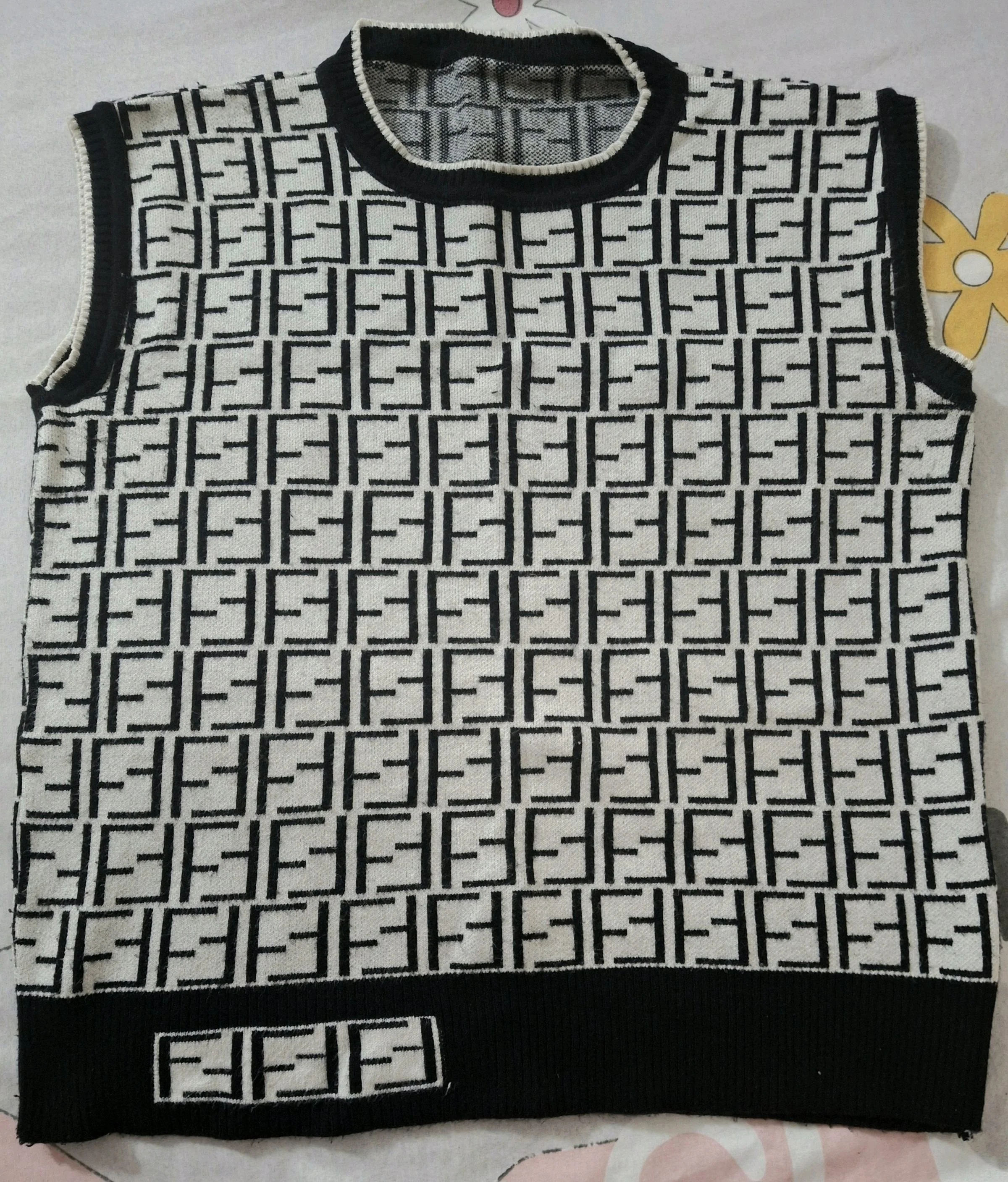Local Sweaters & Pullovers, size XL / 42 / 14, photo 1