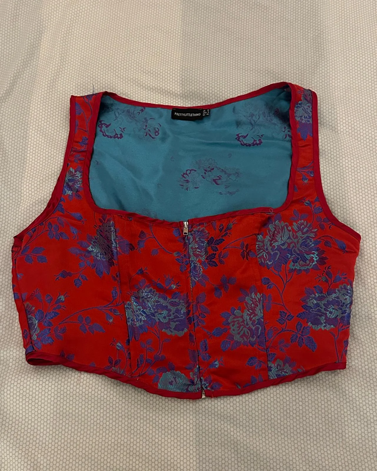 PrettyLittleThing Crop Tops, size L / 40 / 12, photo 1