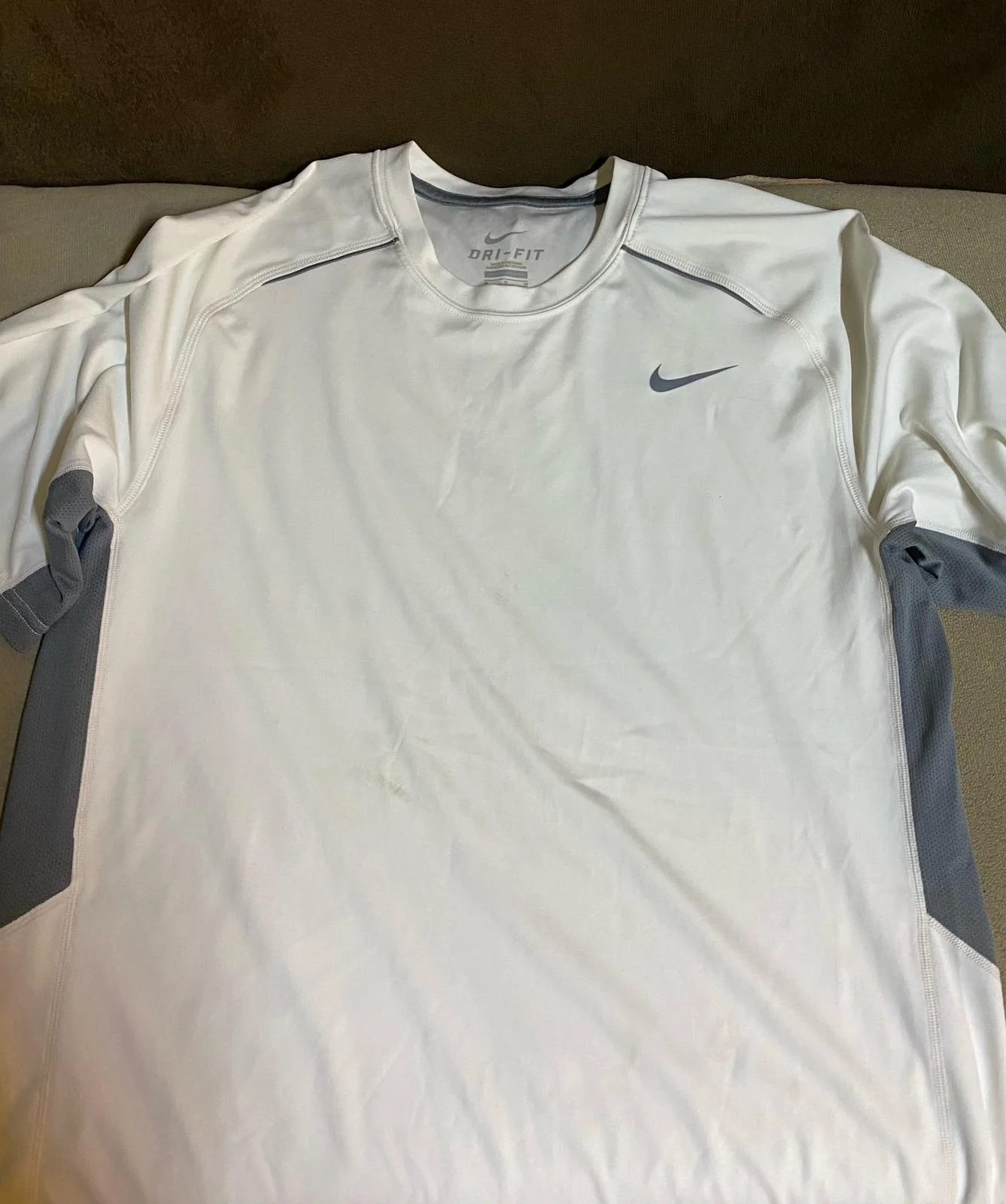 T-shirts, size M, photo 1