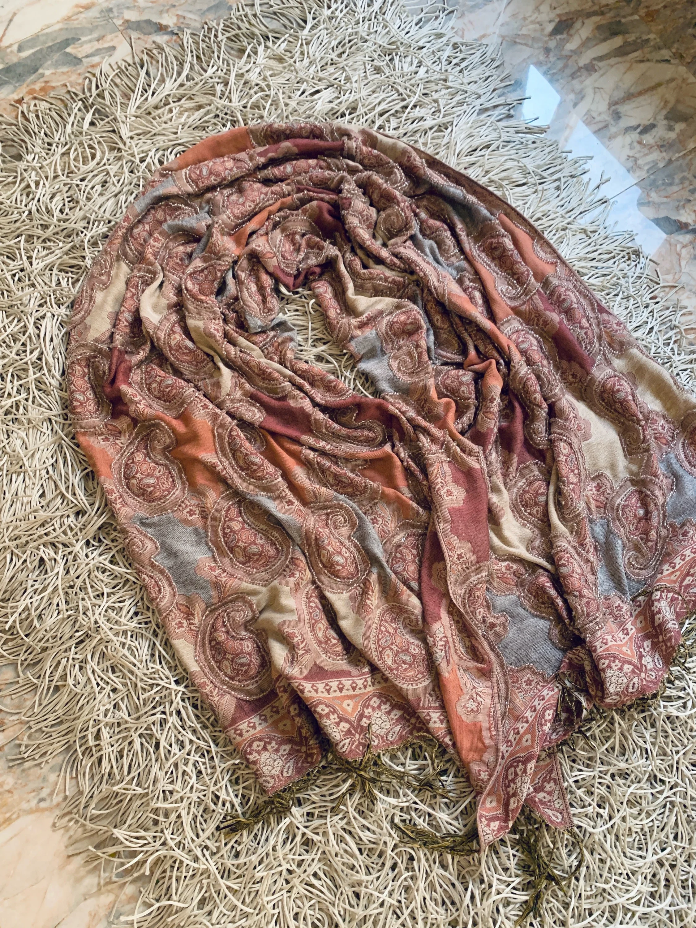 Scarves & Shawls, size Other, photo 1