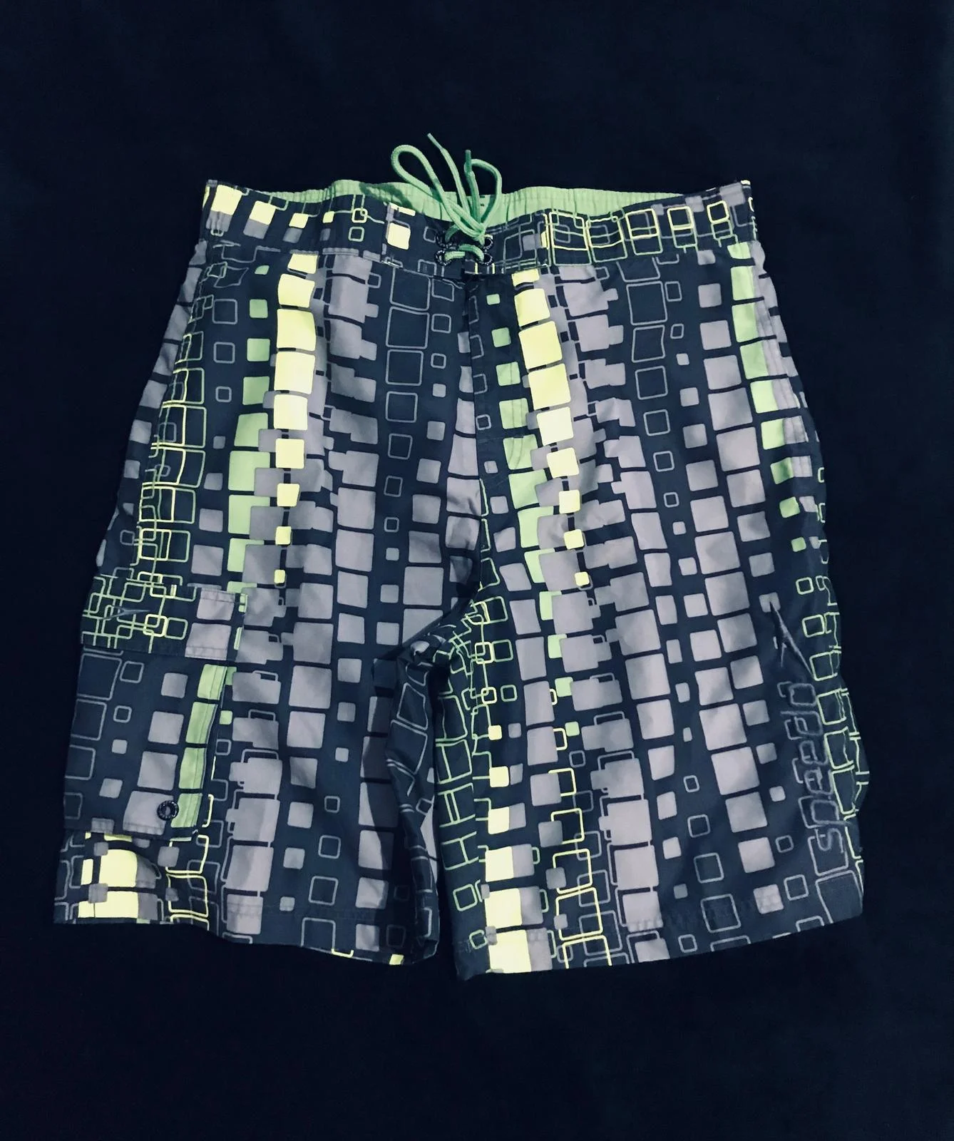 Speedo Board Shorts, size XL, photo 1
