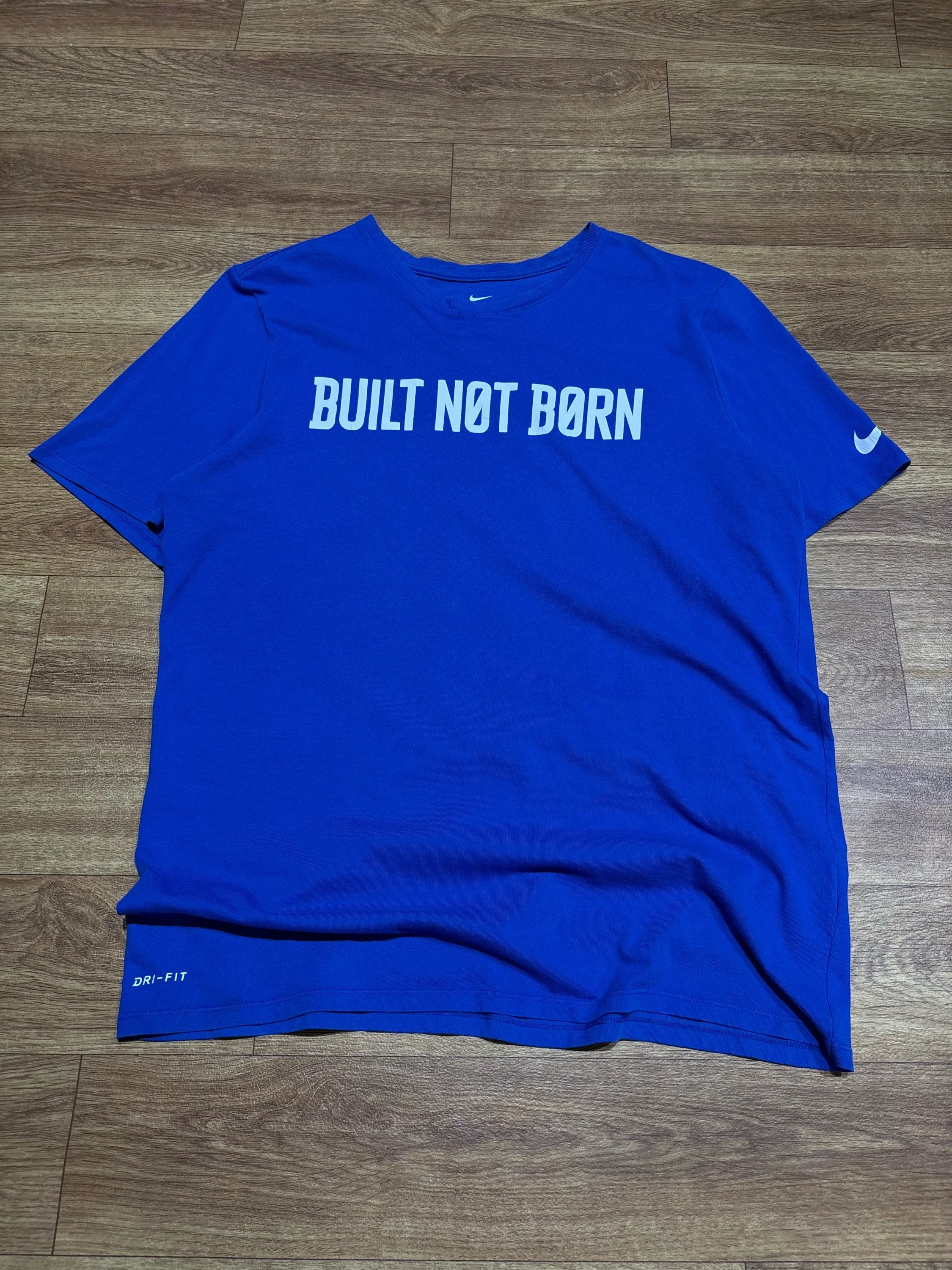 Nike T-shirts, size L, photo 1