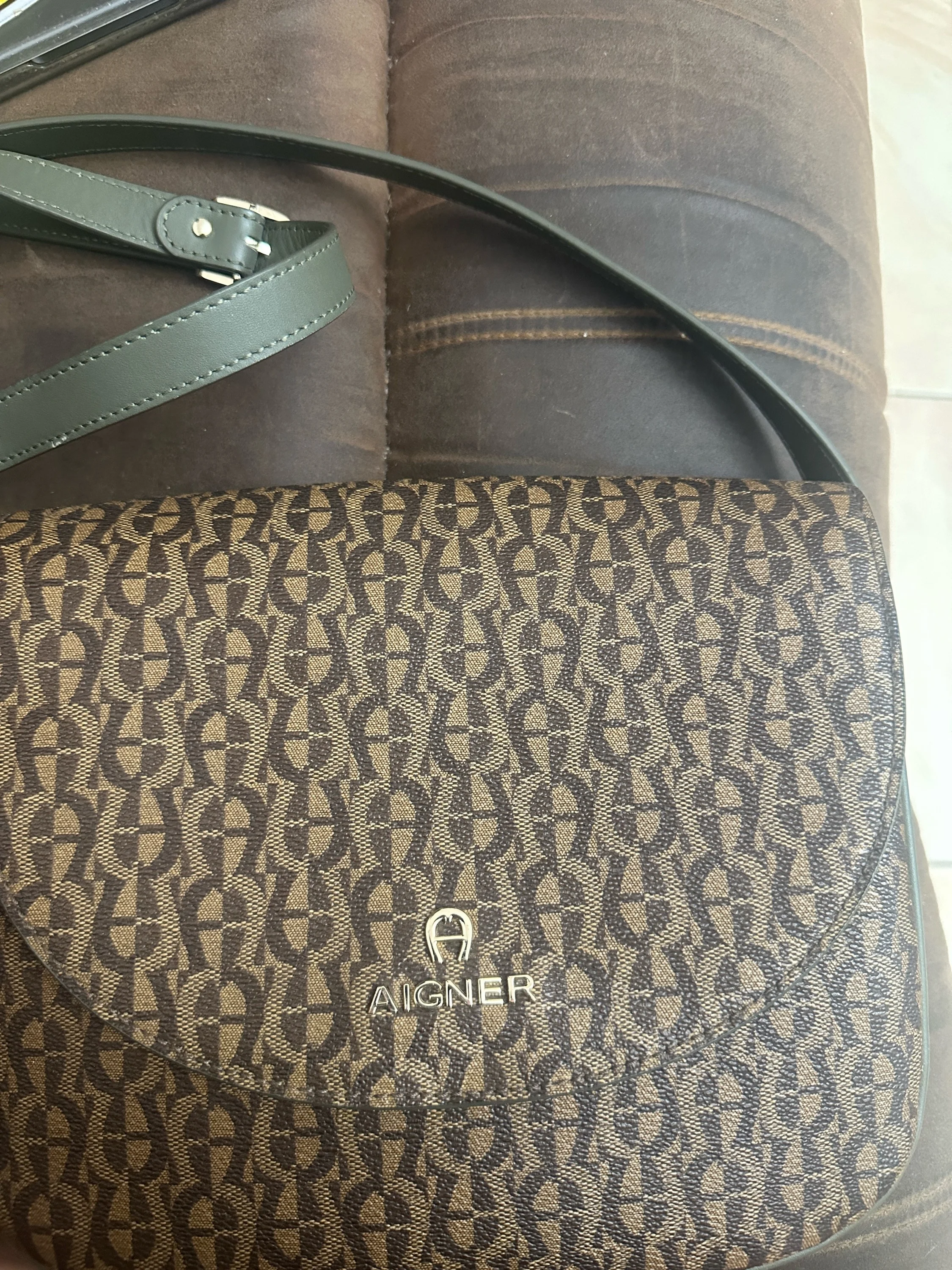 Aigner Cross-Body Bags, size Other, photo 1