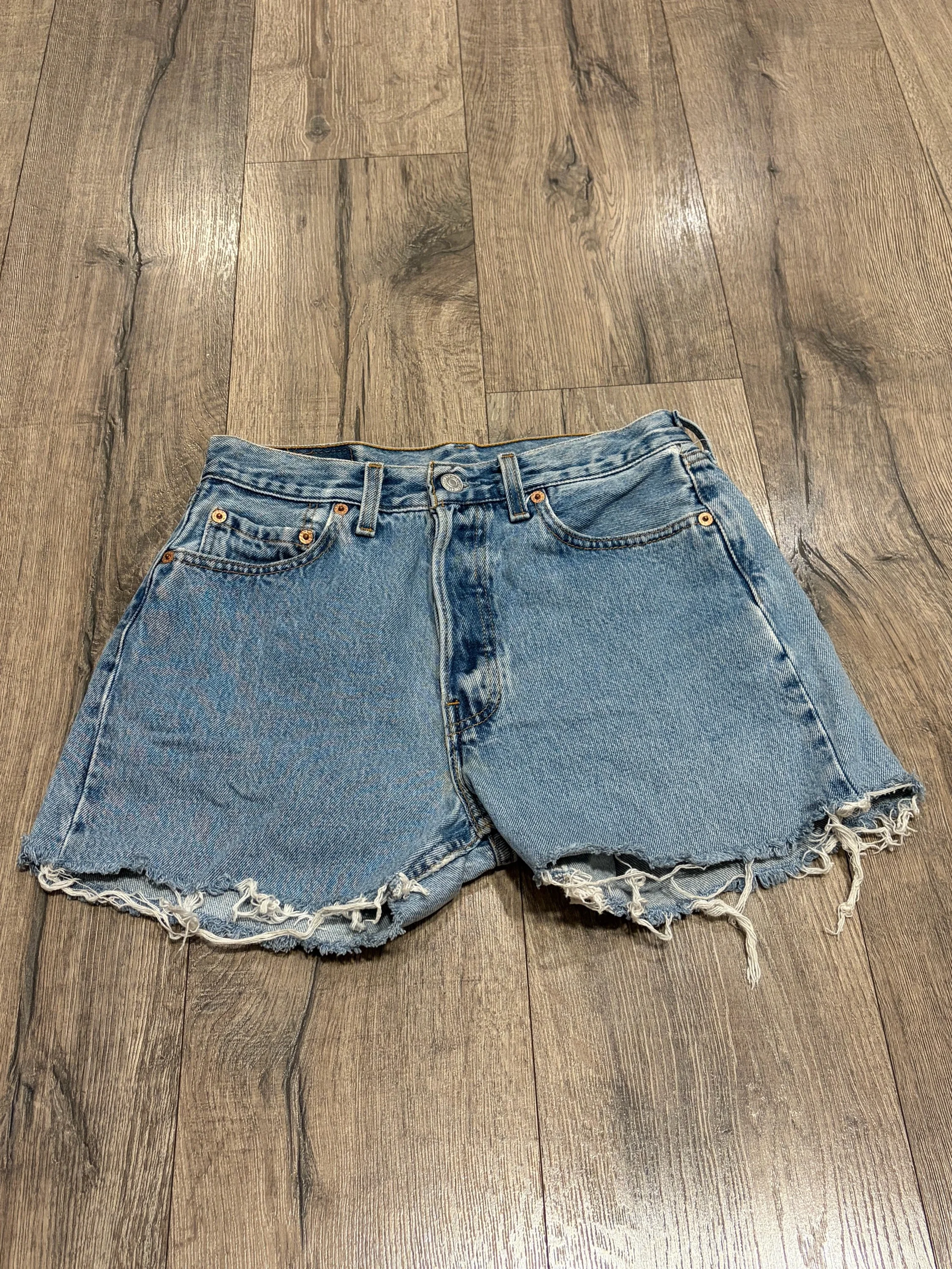 Levi's Shorts, size XXS / 32 / 4, photo 1