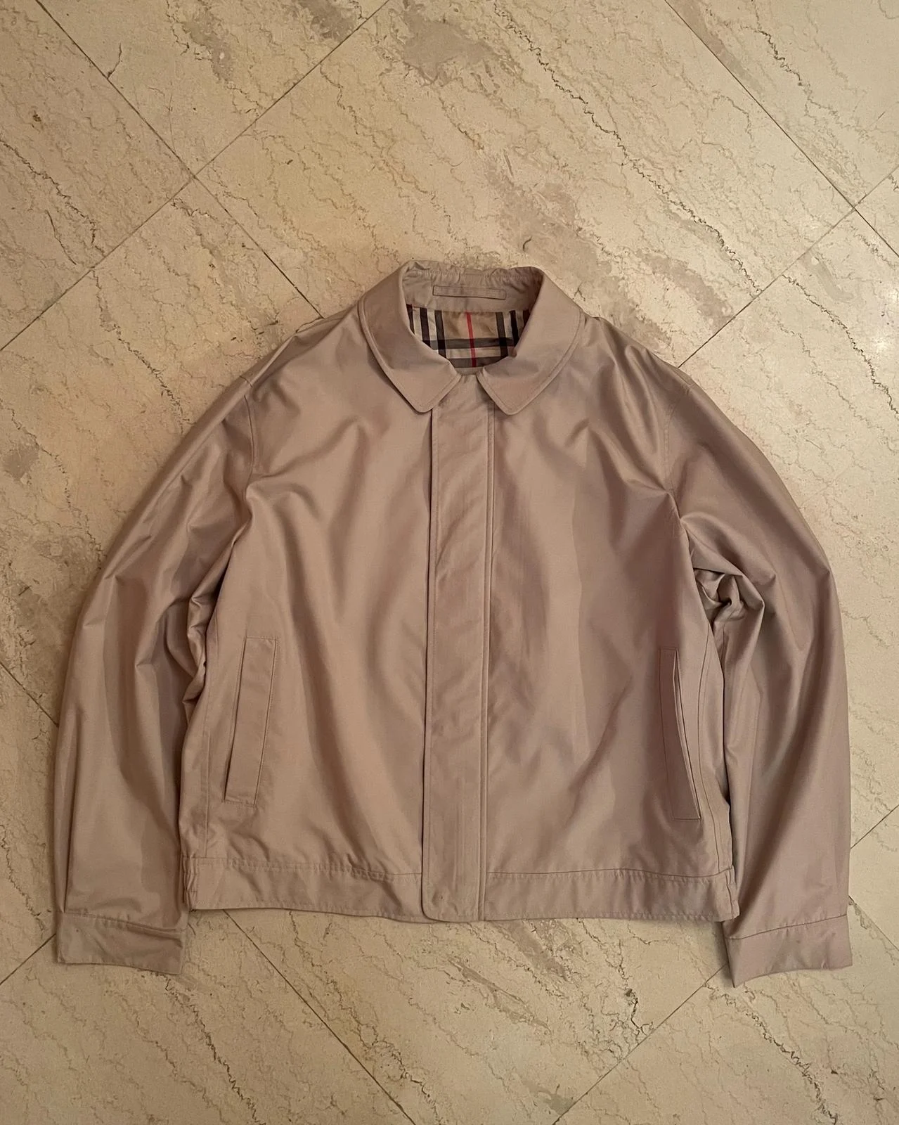 Burberry Jackets, size L, photo 1