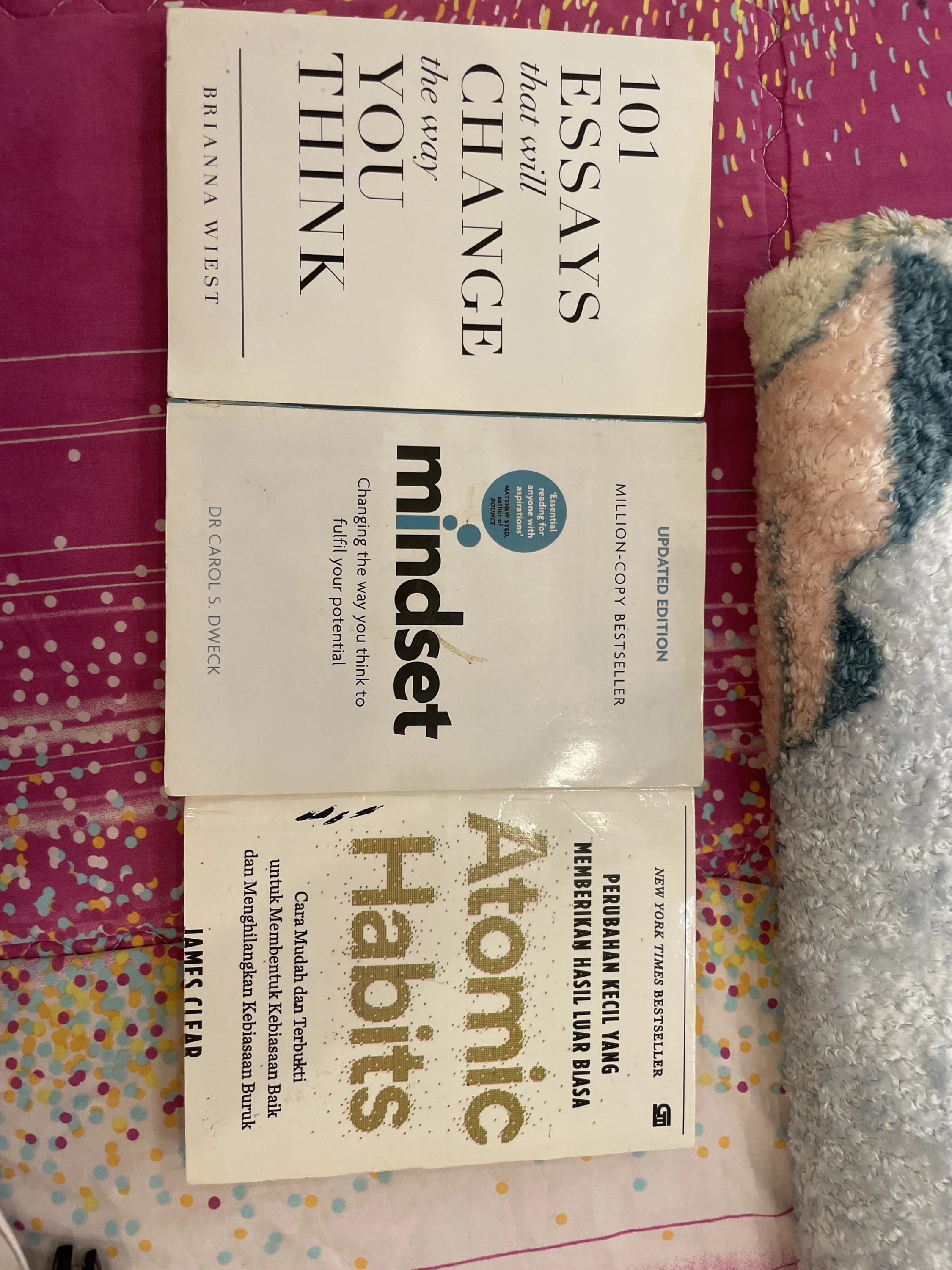 Books, size Other, photo 1
