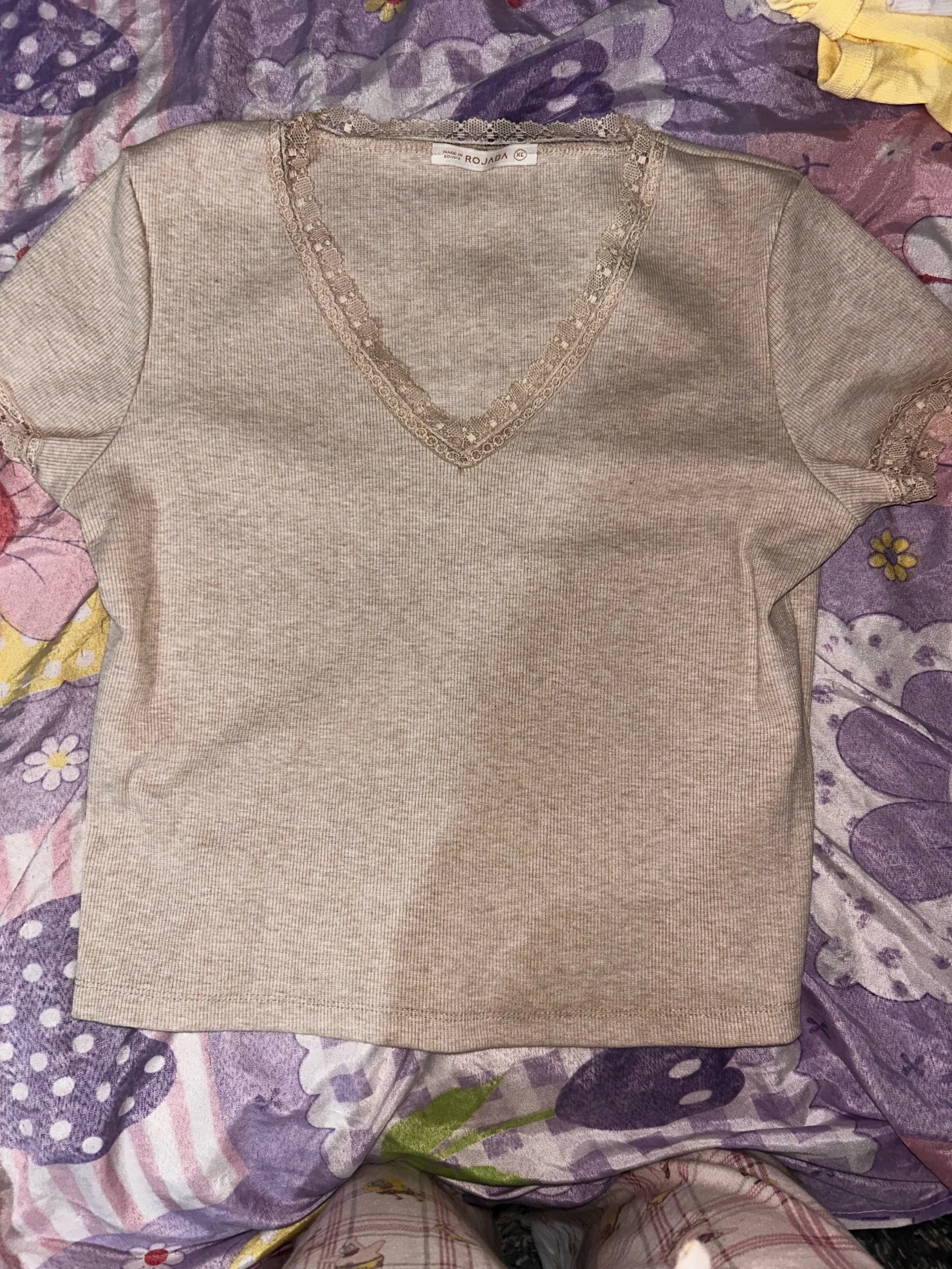 Rojada T-shirts, size XL / 42 / 14, photo 1