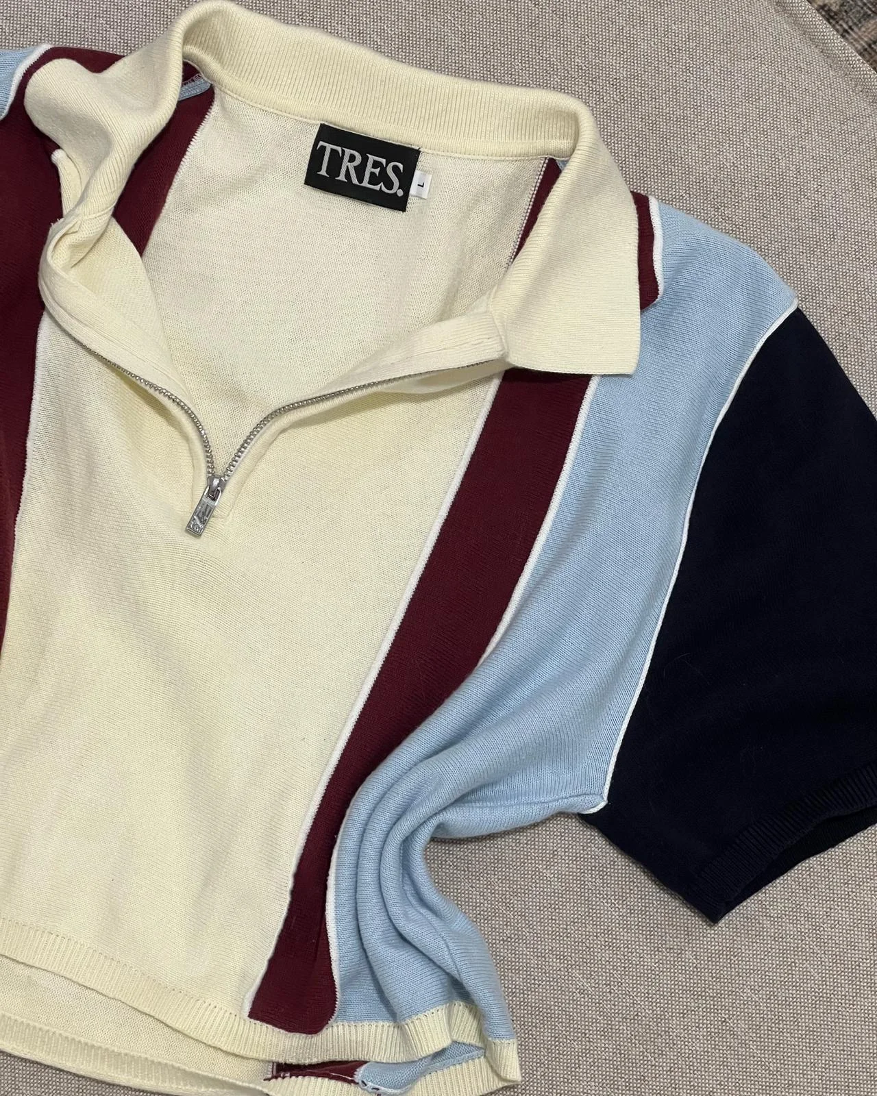 Tres T-shirts, size L / 40 / 12, photo 1