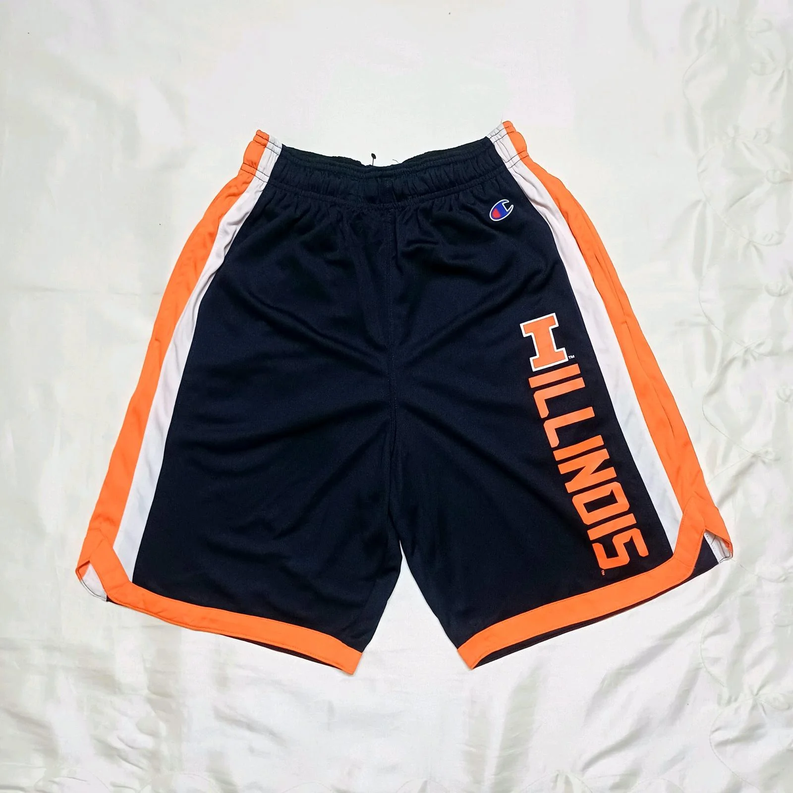 Champion Shorts, size S, photo 1