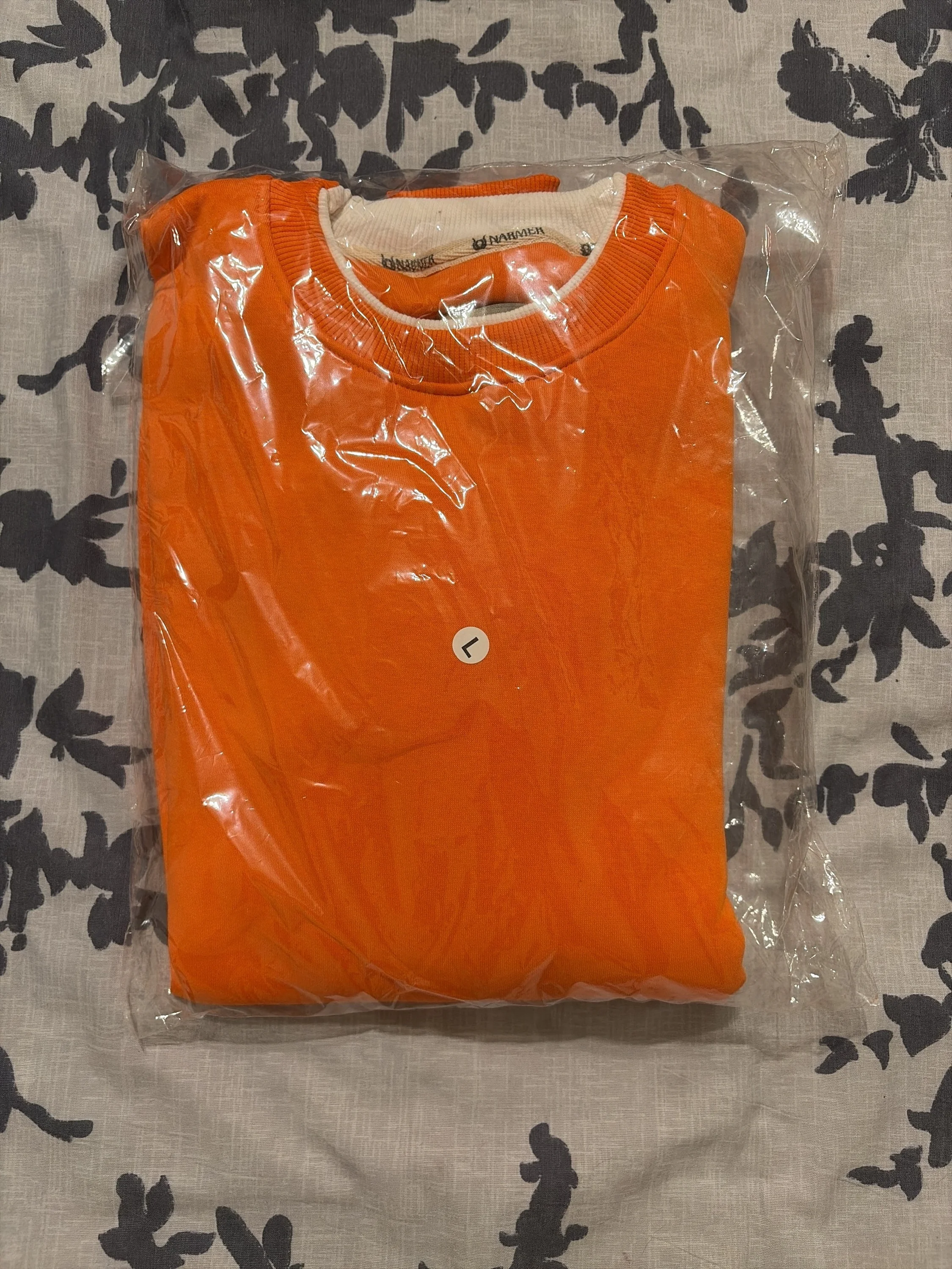 Sweaters, size L, photo 1