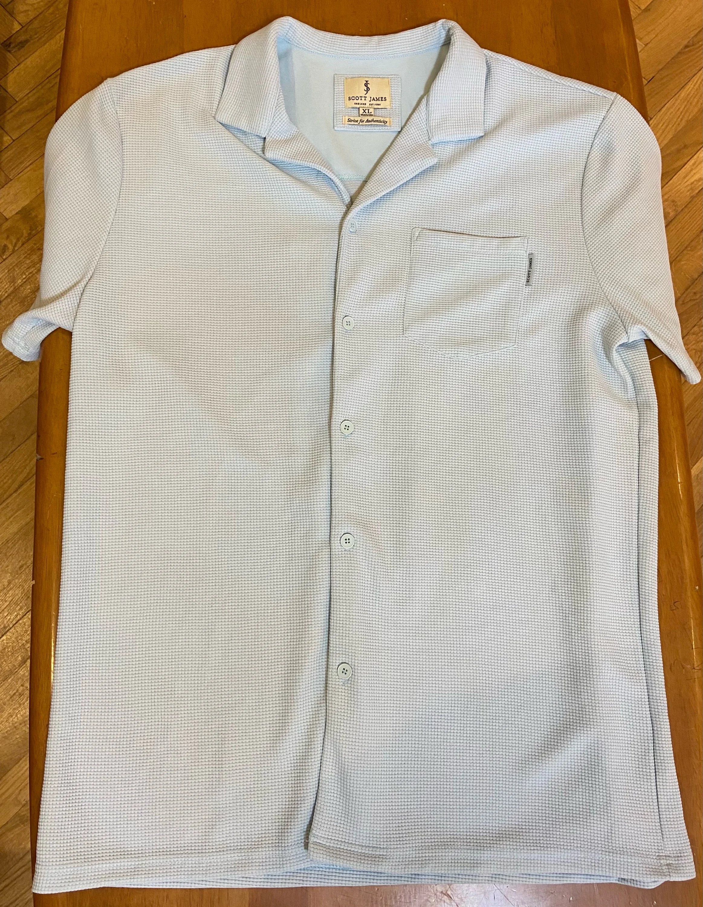 Shirts, size XL, photo 1