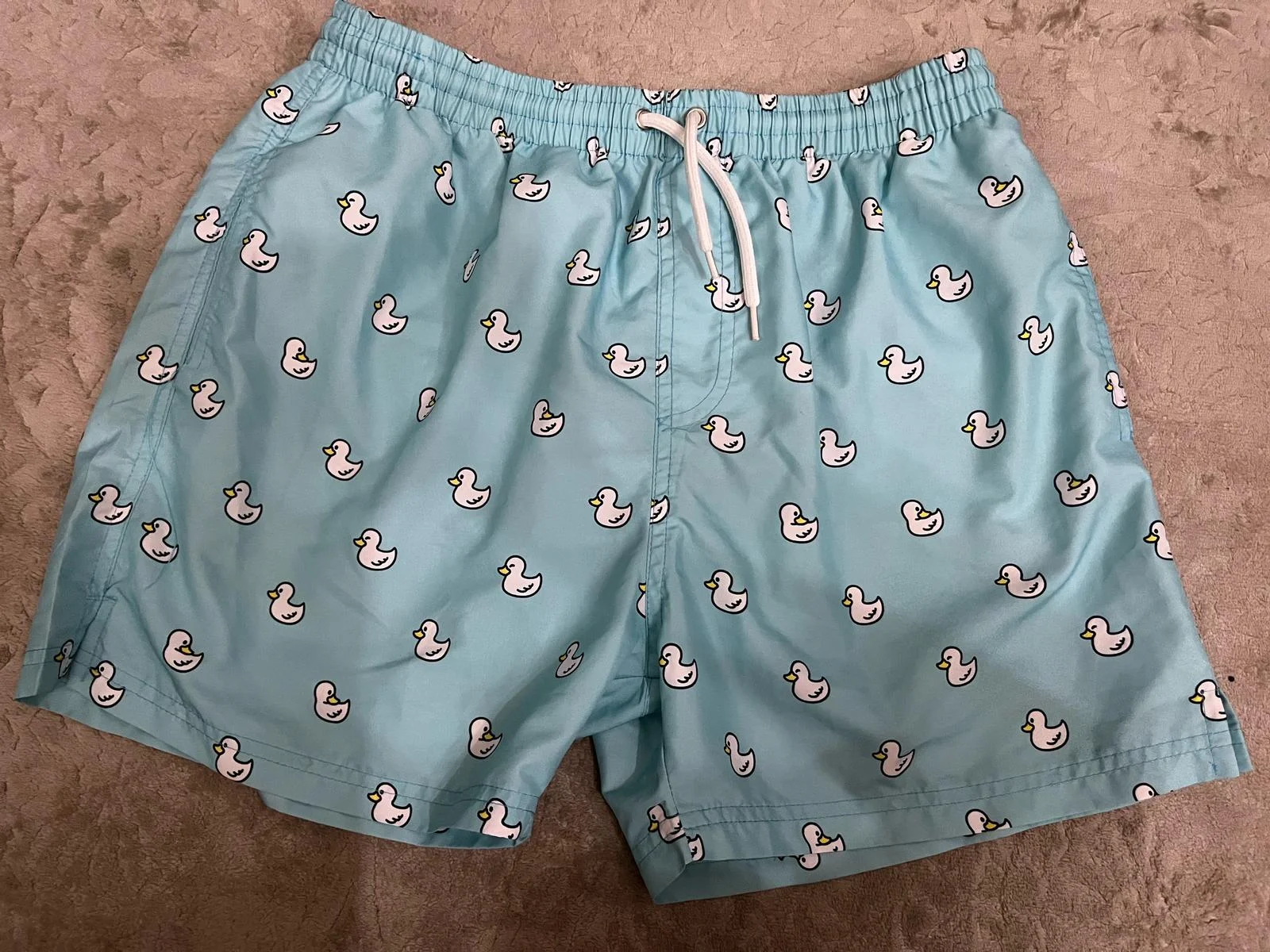Suits, size L, photo 1