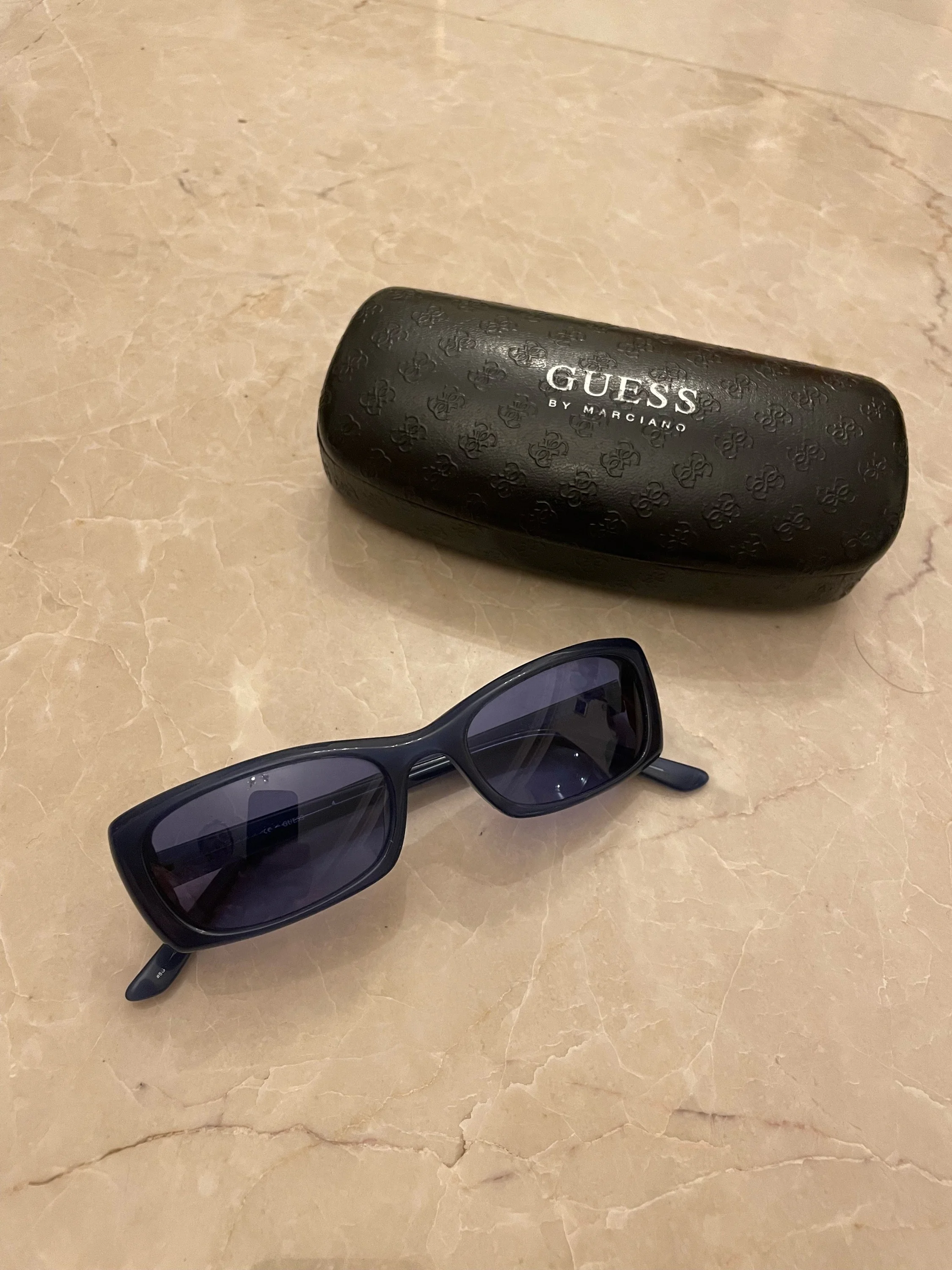 GUESS Sunglasses, size Other, photo 1