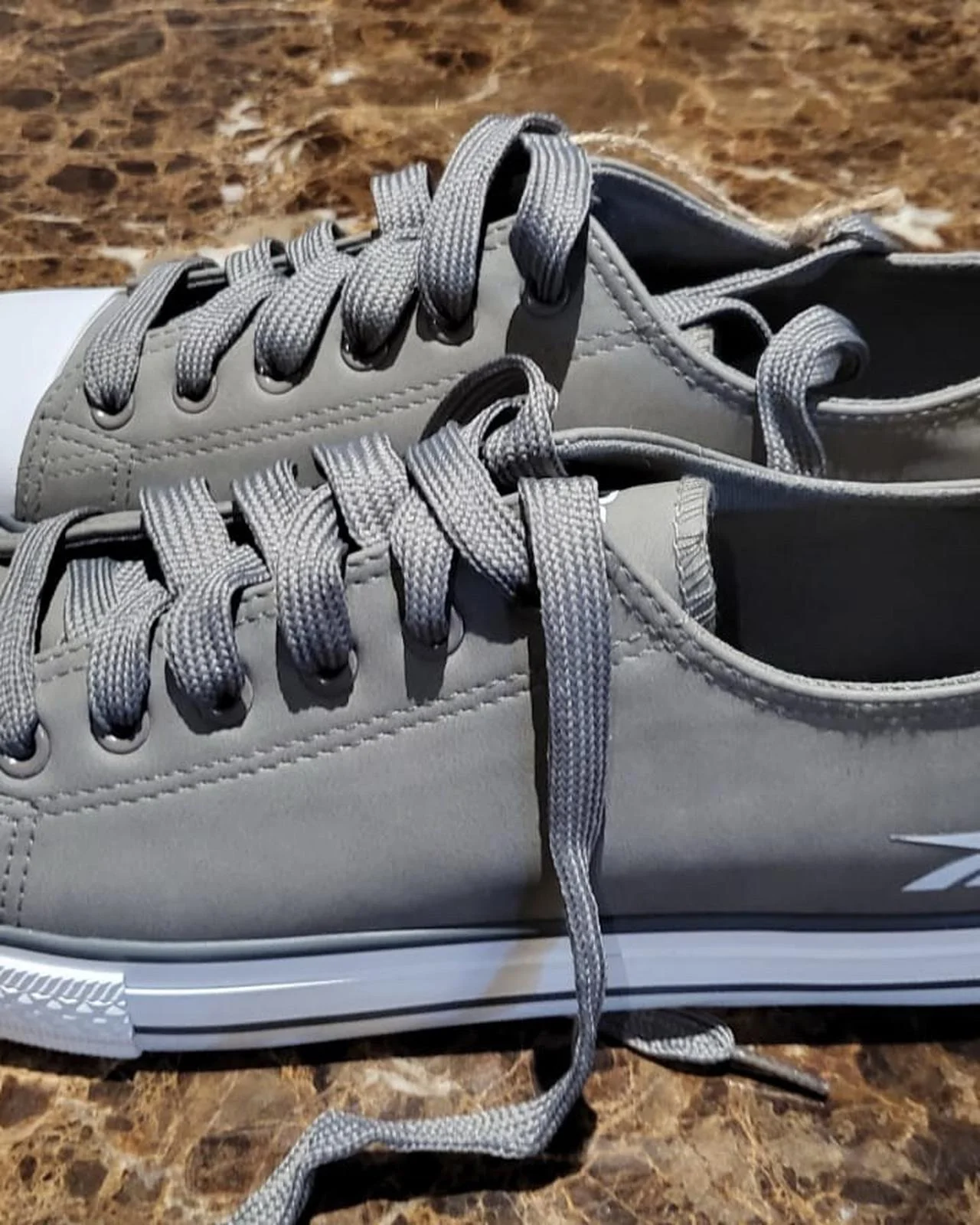 Reebok Sneakers, size 39, photo 1