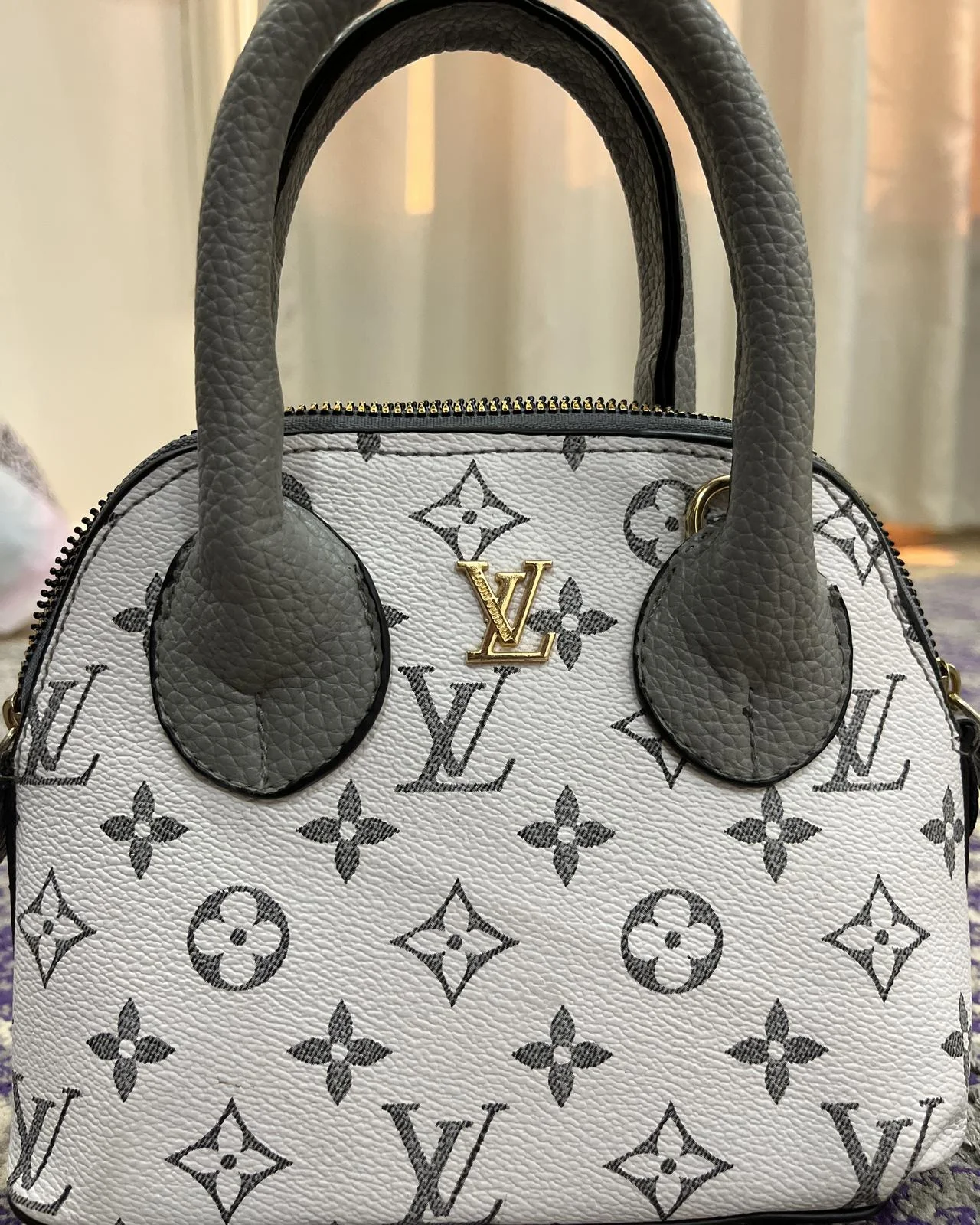 Louis Vuitton Mini Bag, size One size, photo 1