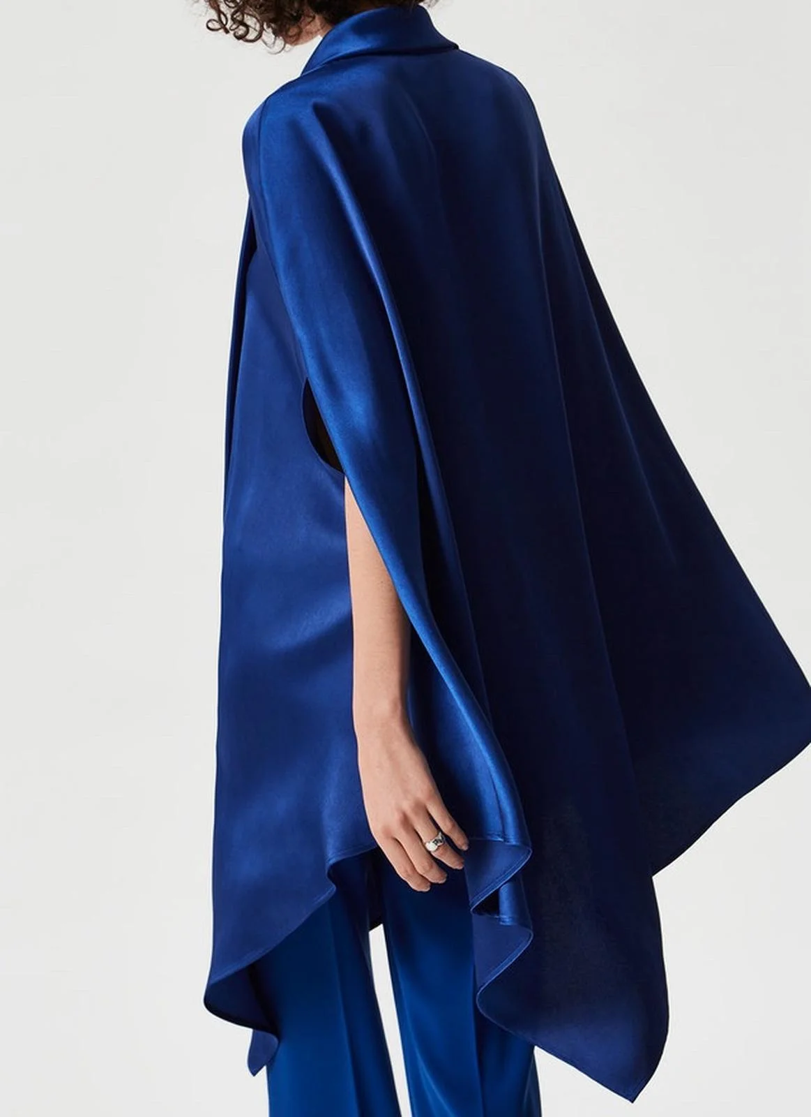 Adolfo Dominguez Ponchos, size XL / 42 / 14, photo 1