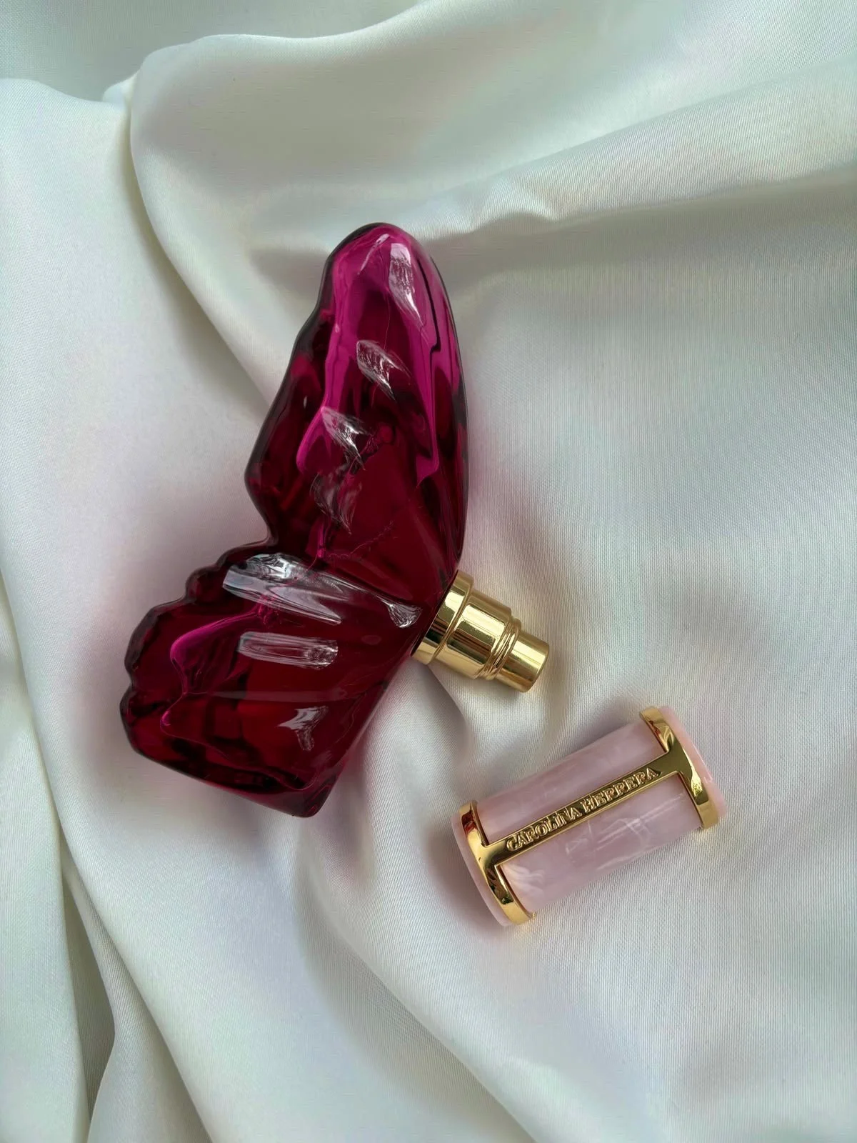 Carolina Herrera Perfume, size Other, photo 1