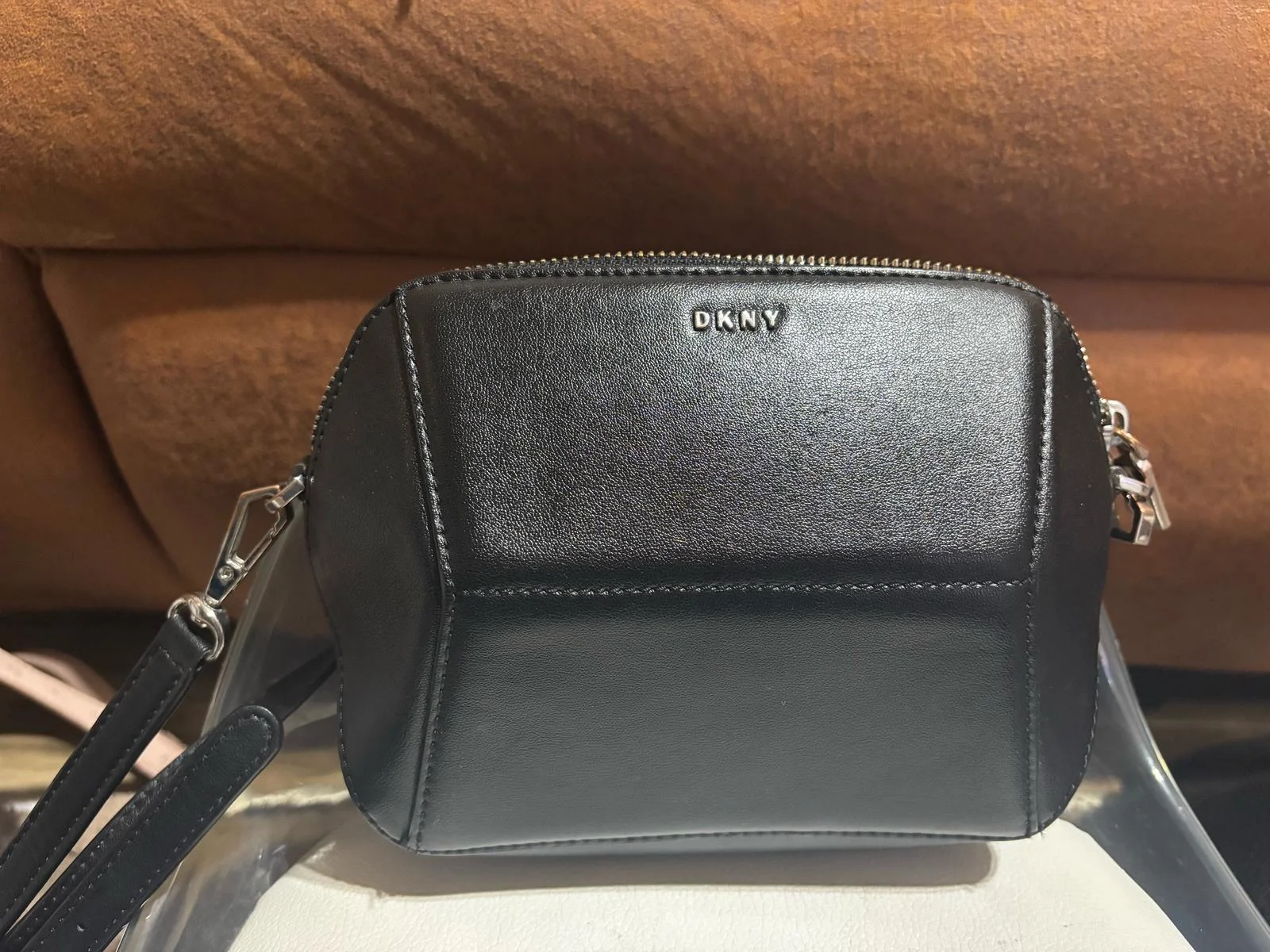 DKNY Cross-Body Bag, size Other, photo 1