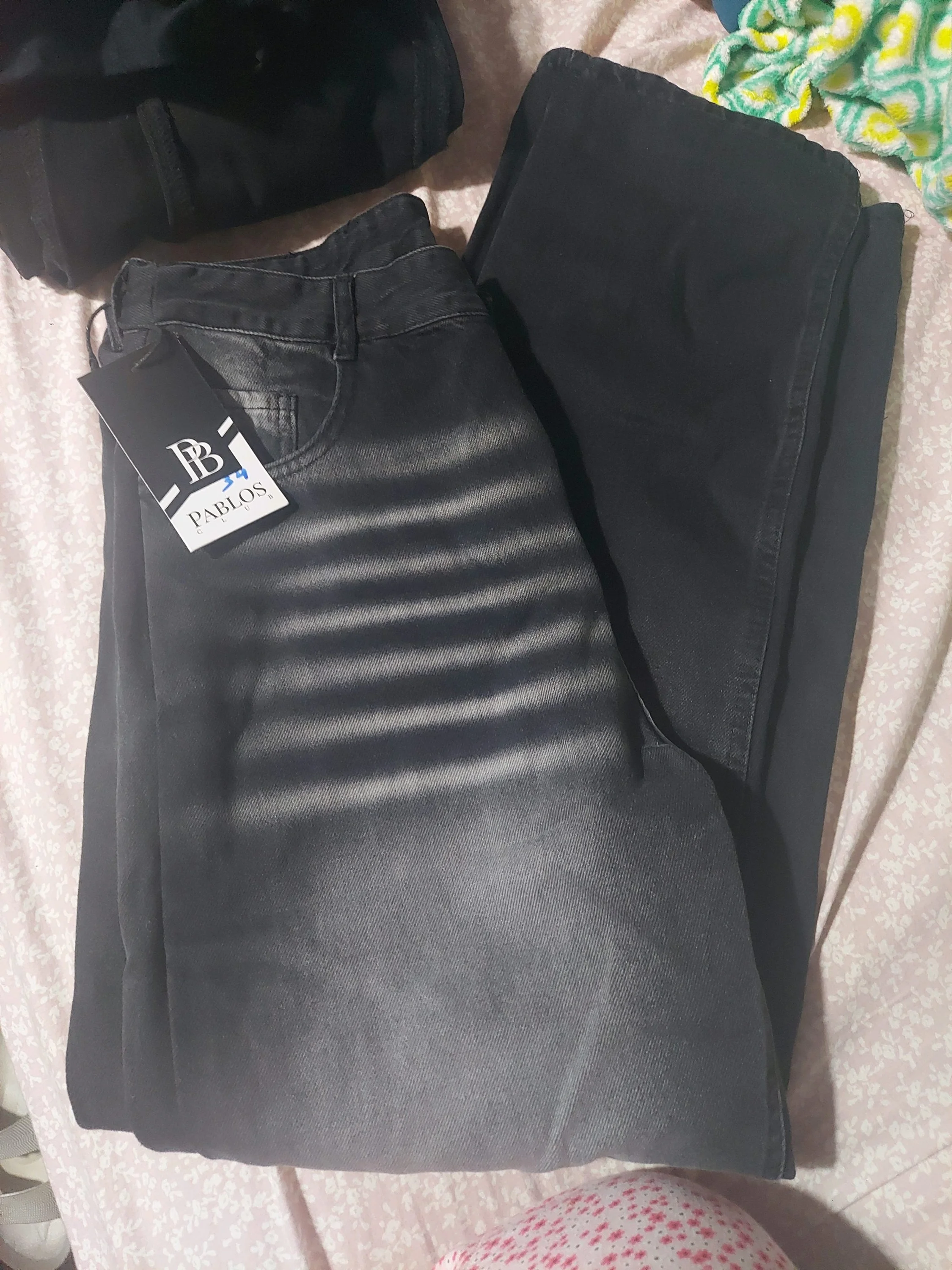 Local Jeans, size M, photo 1