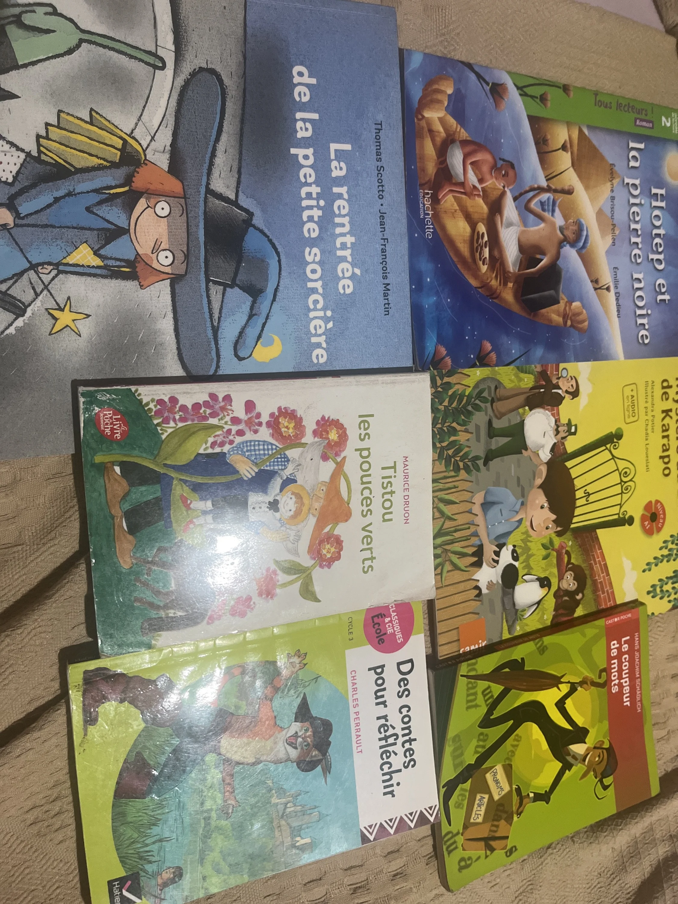 Books, size Other, photo 1