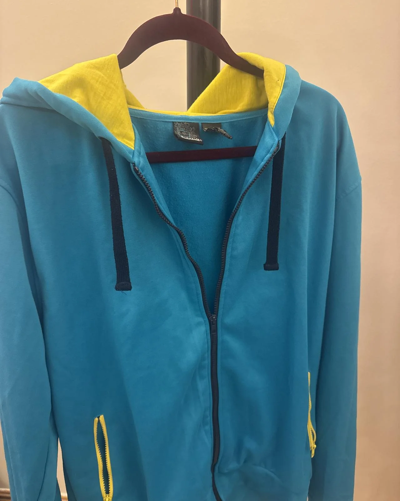 Hoodies, size L, photo 1