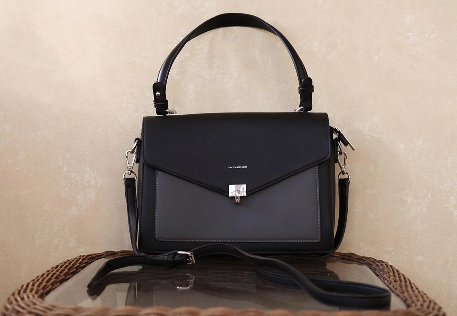 David Jones Shoulder Bag, size Other, photo 1
